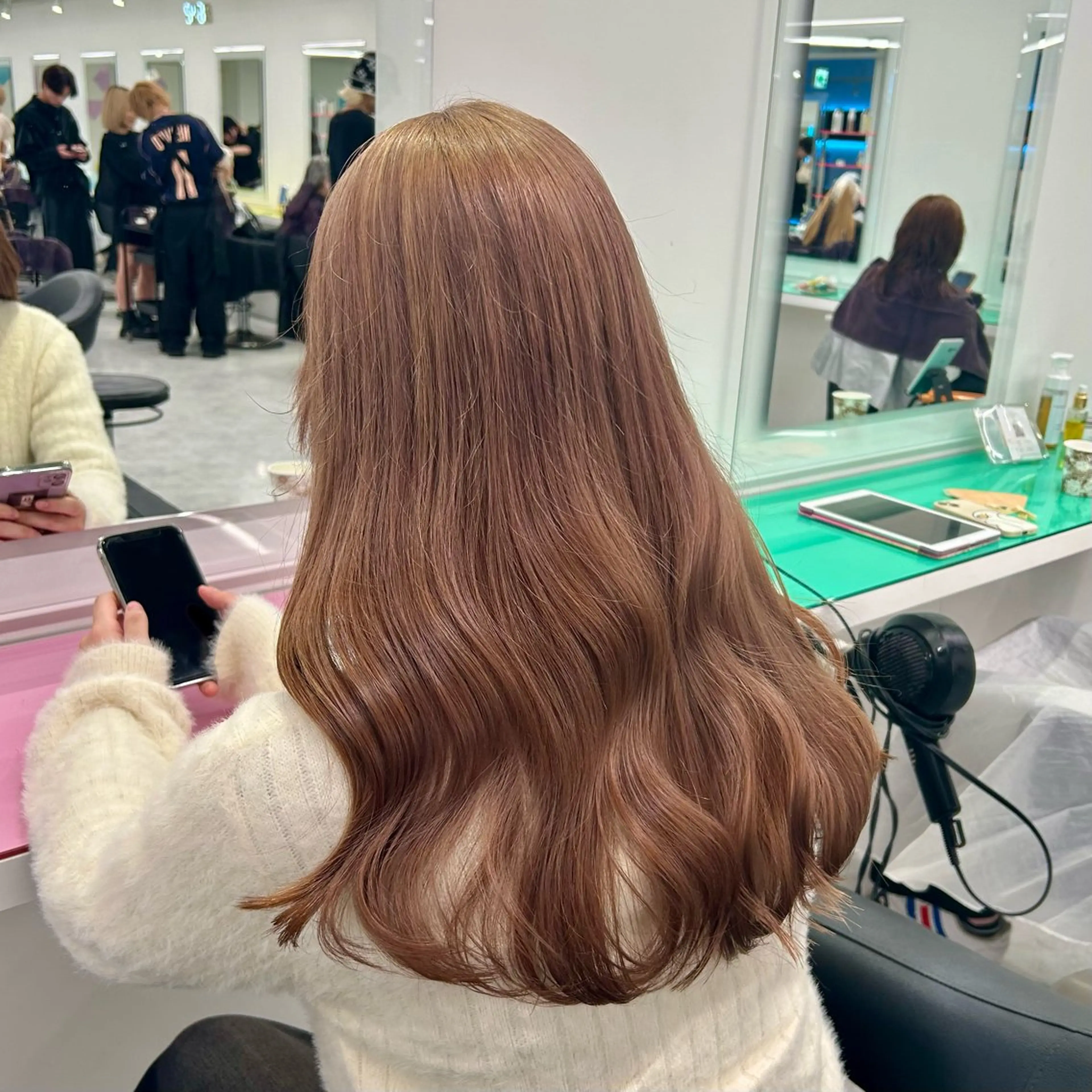 ロング ヘアカラー トリートメント Miwa🤍ダメージ レスカラー特化🦢のヘアスタイル