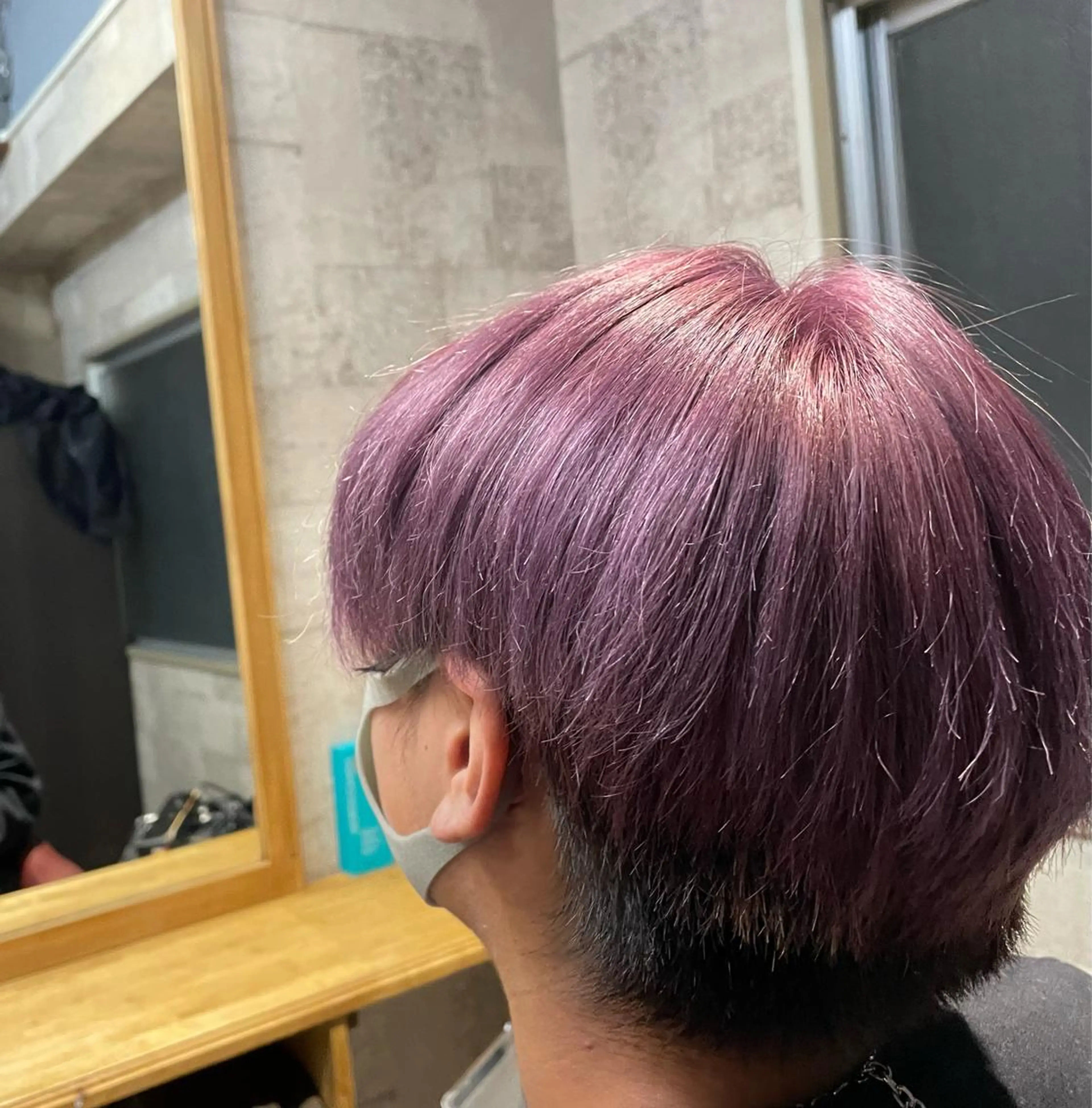 ショート カラー メンズ カット ヘアカラー 🌟美髪特化🌟 服部 至恩のヘアスタイル
