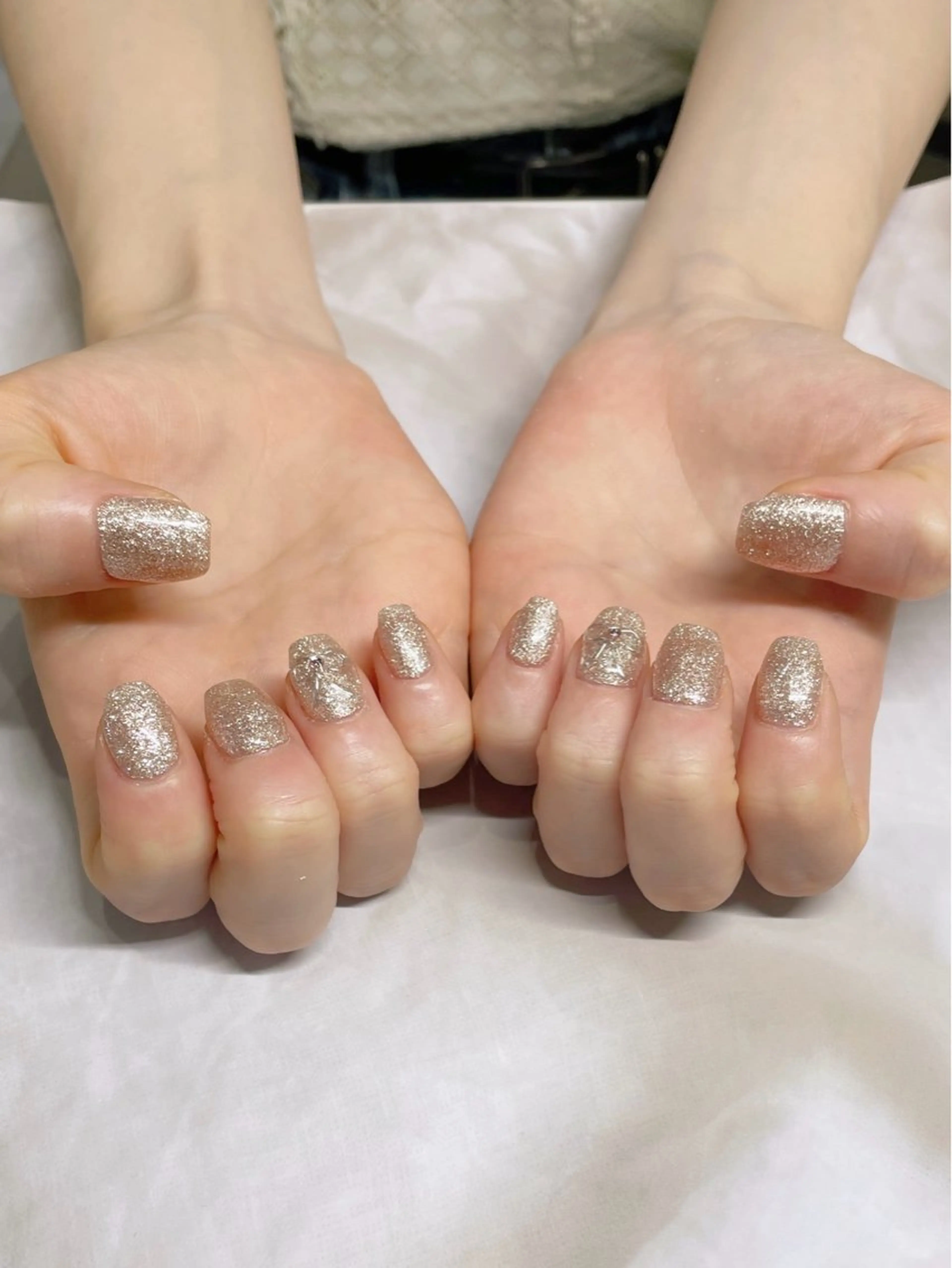 ♥️10/7まで♥️【オフなし】ハンドワンポイントコース🍓💅🏻パラジェル変更OK🫧の写真