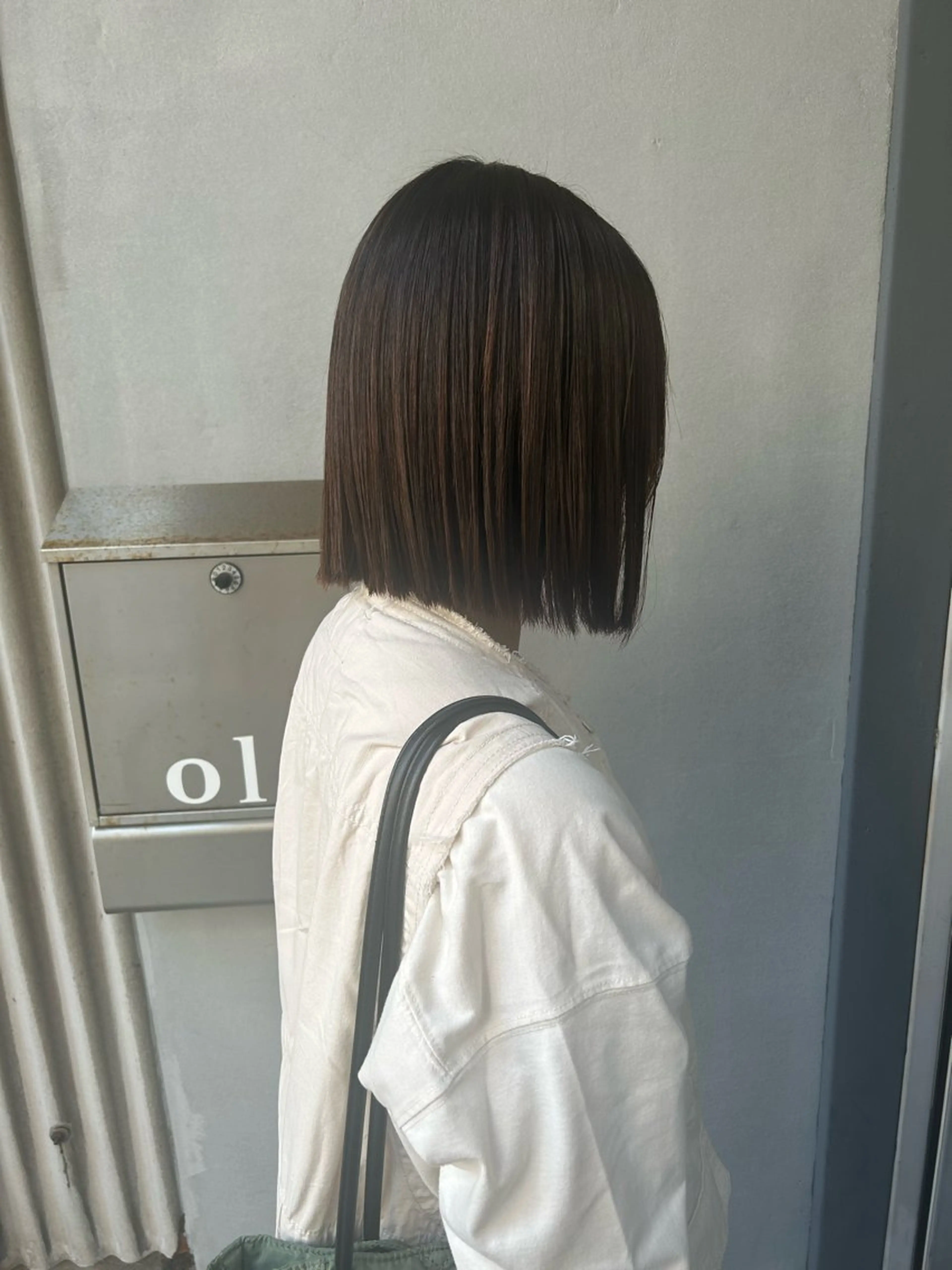ミディアム パーマ 縮毛矯正 透明感カラー/ 顔周りカット🎀メイのヘアスタイル