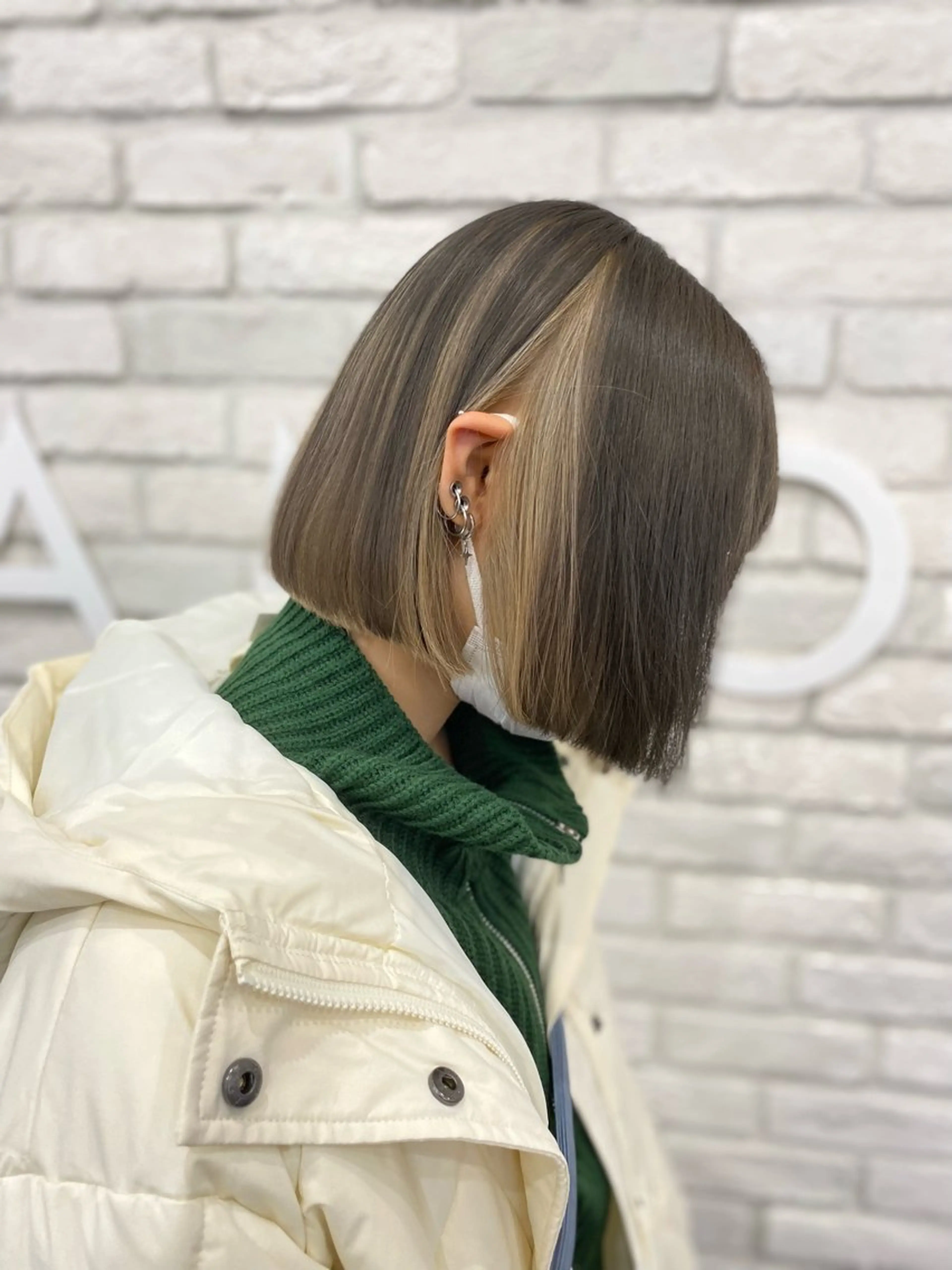 ミディアム カラー 齋藤 優のヘアスタイル