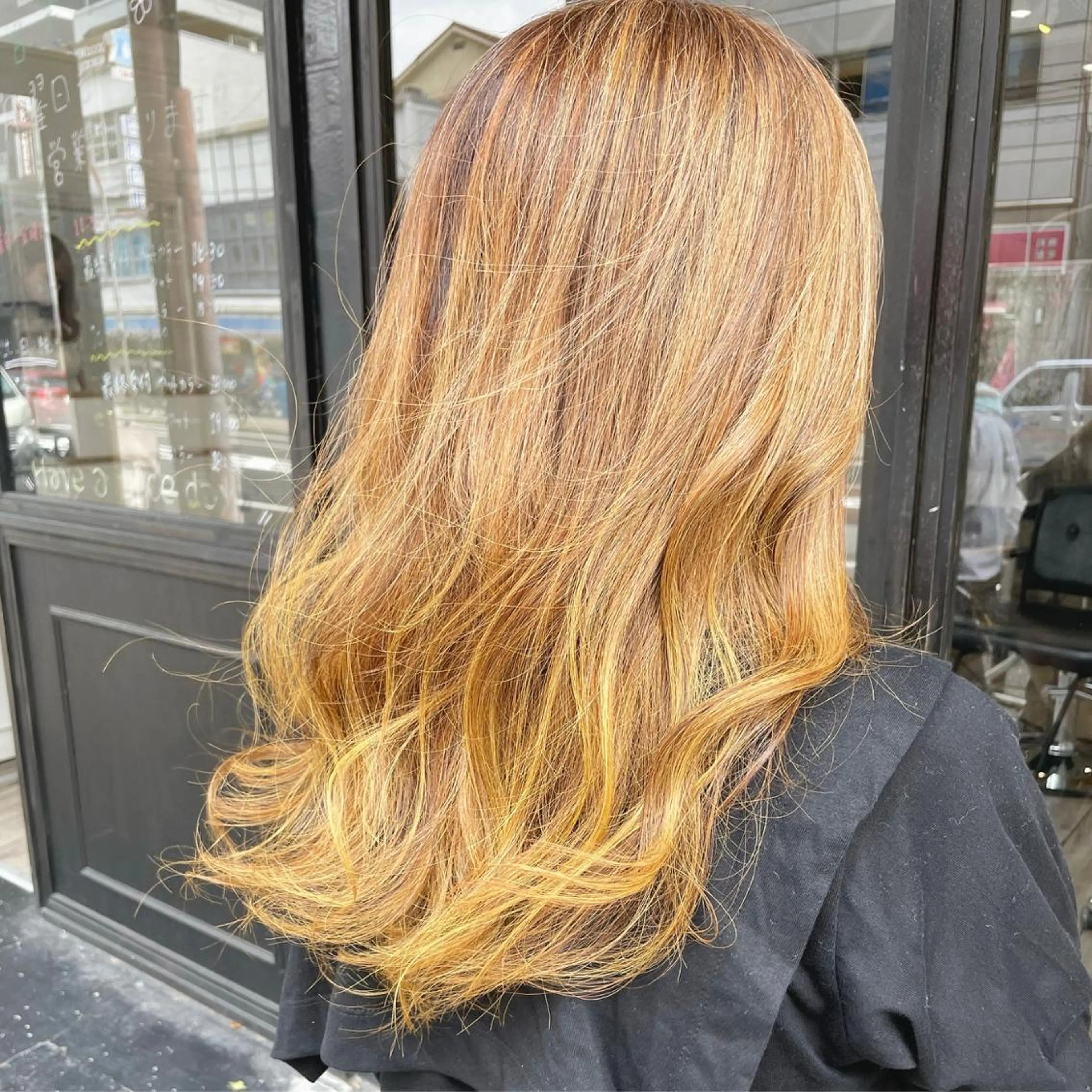 ロング ROMEO 京橋のヘアスタイル
