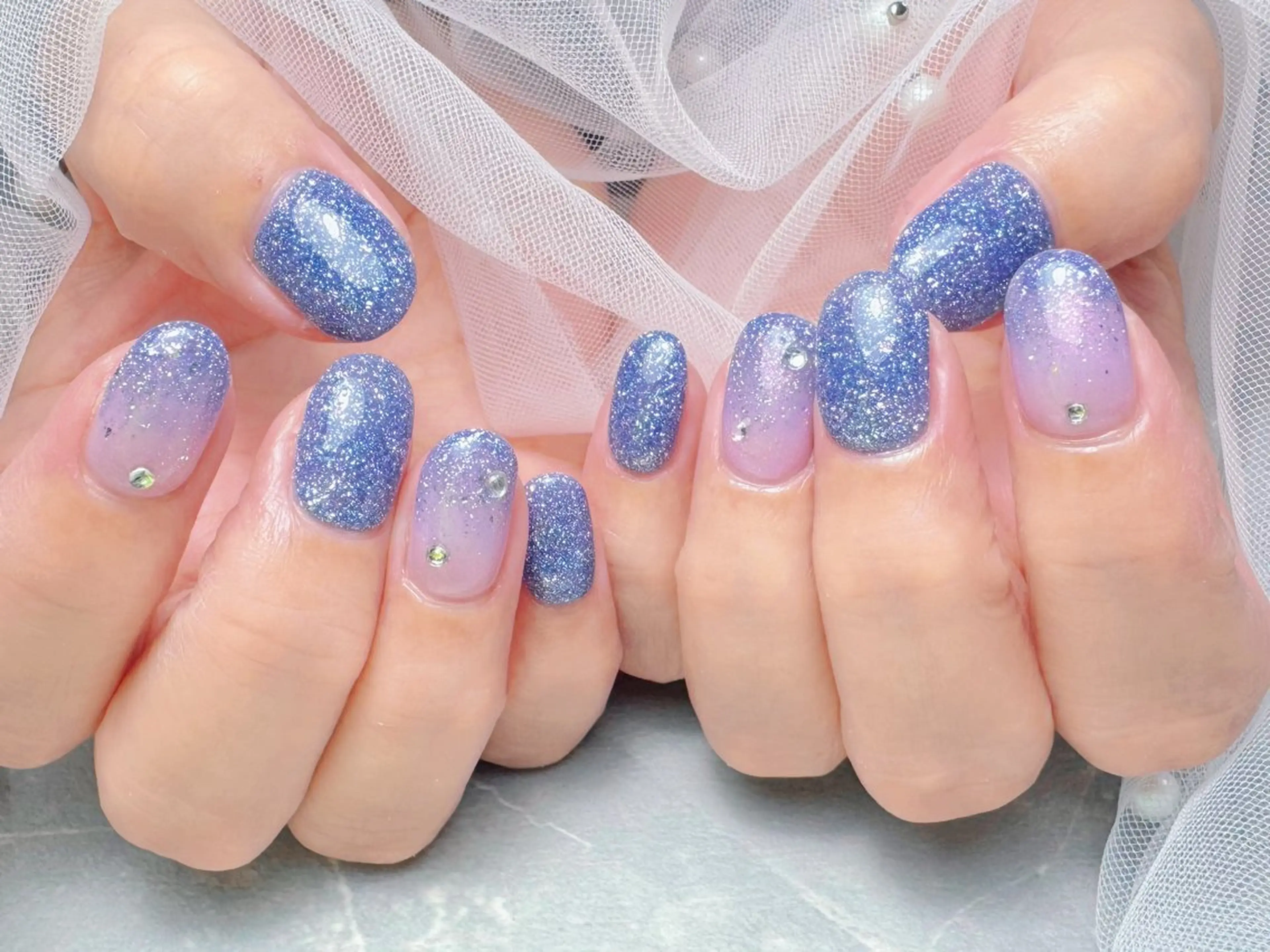 ネイル ハンドネイル マジックミラー所属・マジック ミラーのネイルデザイン