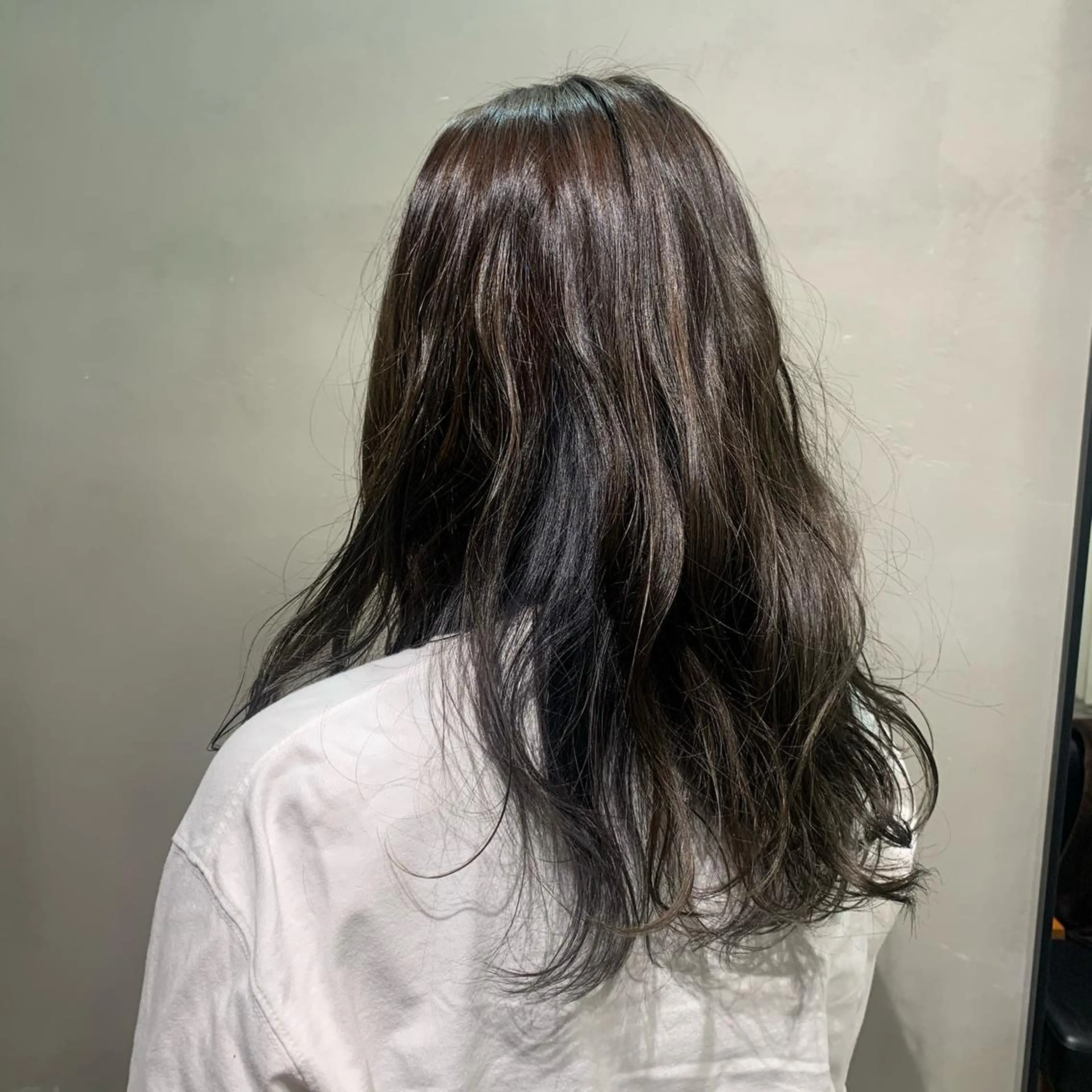 ロング カラー アッシュ ブルーカラー インナーカラー mono.所属・南茨/ヘッドスパ /カット/momoのヘアスタイル