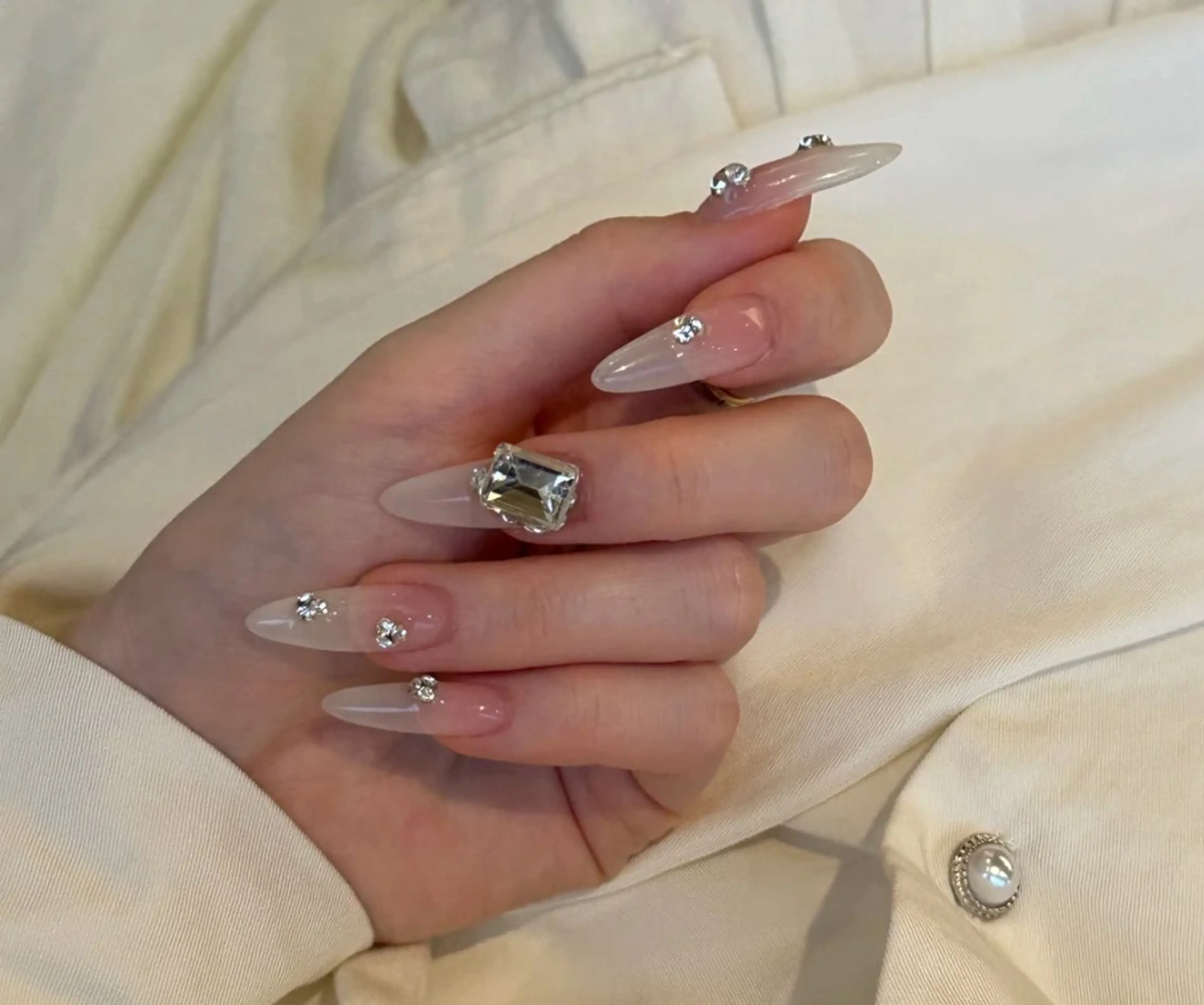 ネイル ハンドネイル H&B 楊のネイルデザイン