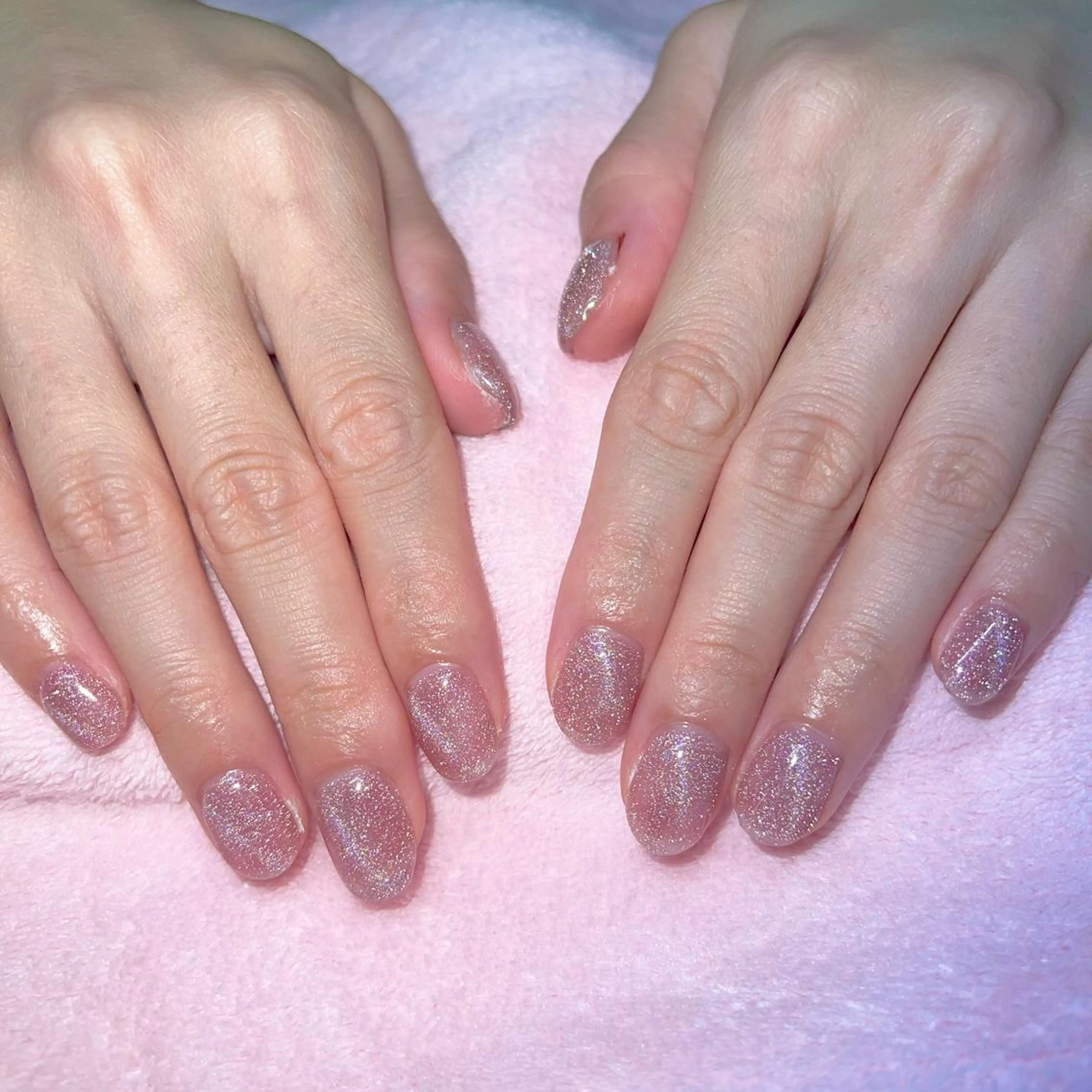 ネイル フラッシュネイル フラッシュマグ マグネットネイル 【MAXKELLY】 KOBIKI🐾のネイルデザイン