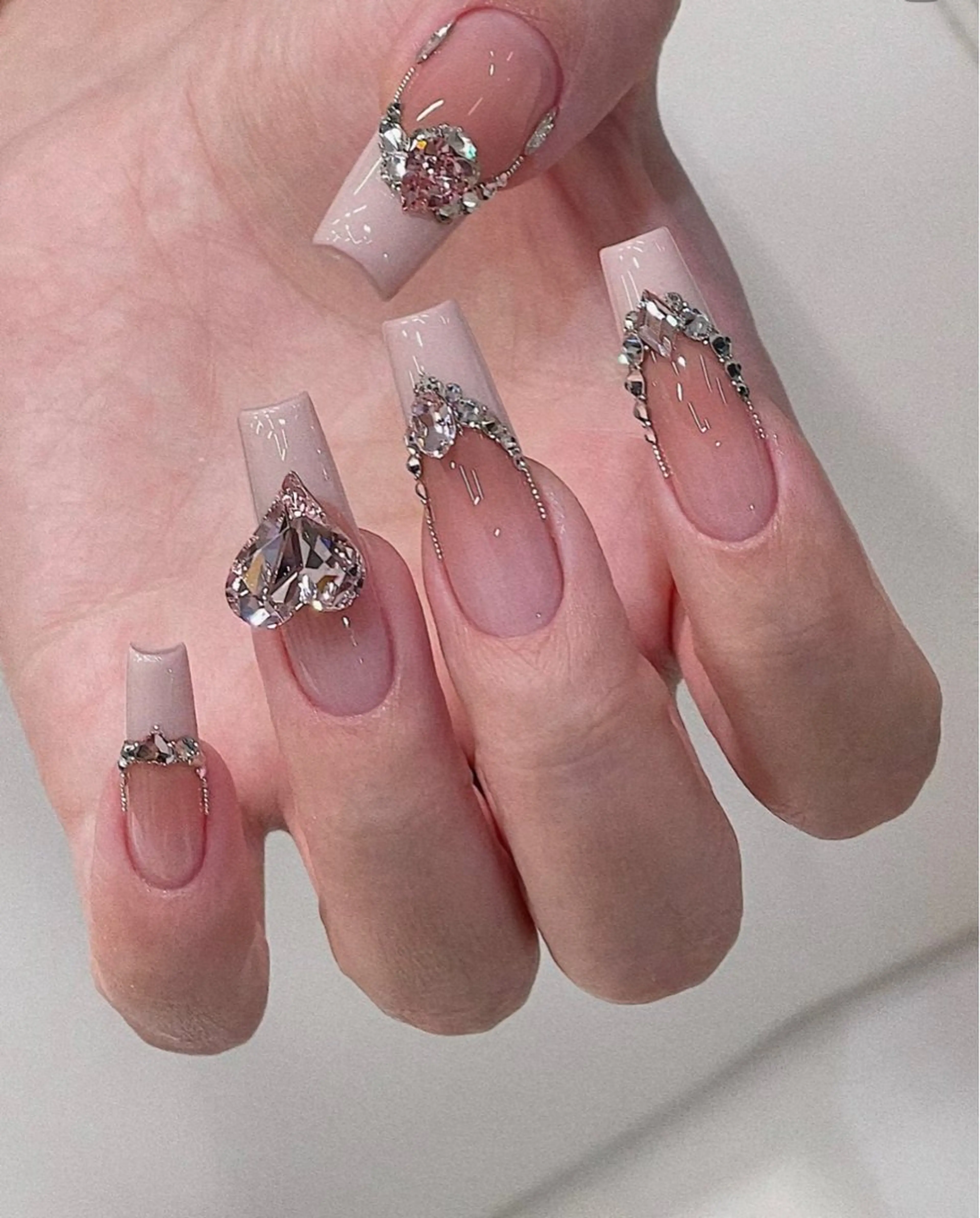 ネイル ハンドネイル ハンドケア ⭐️Dreamy Nail⭐️のネイルデザイン