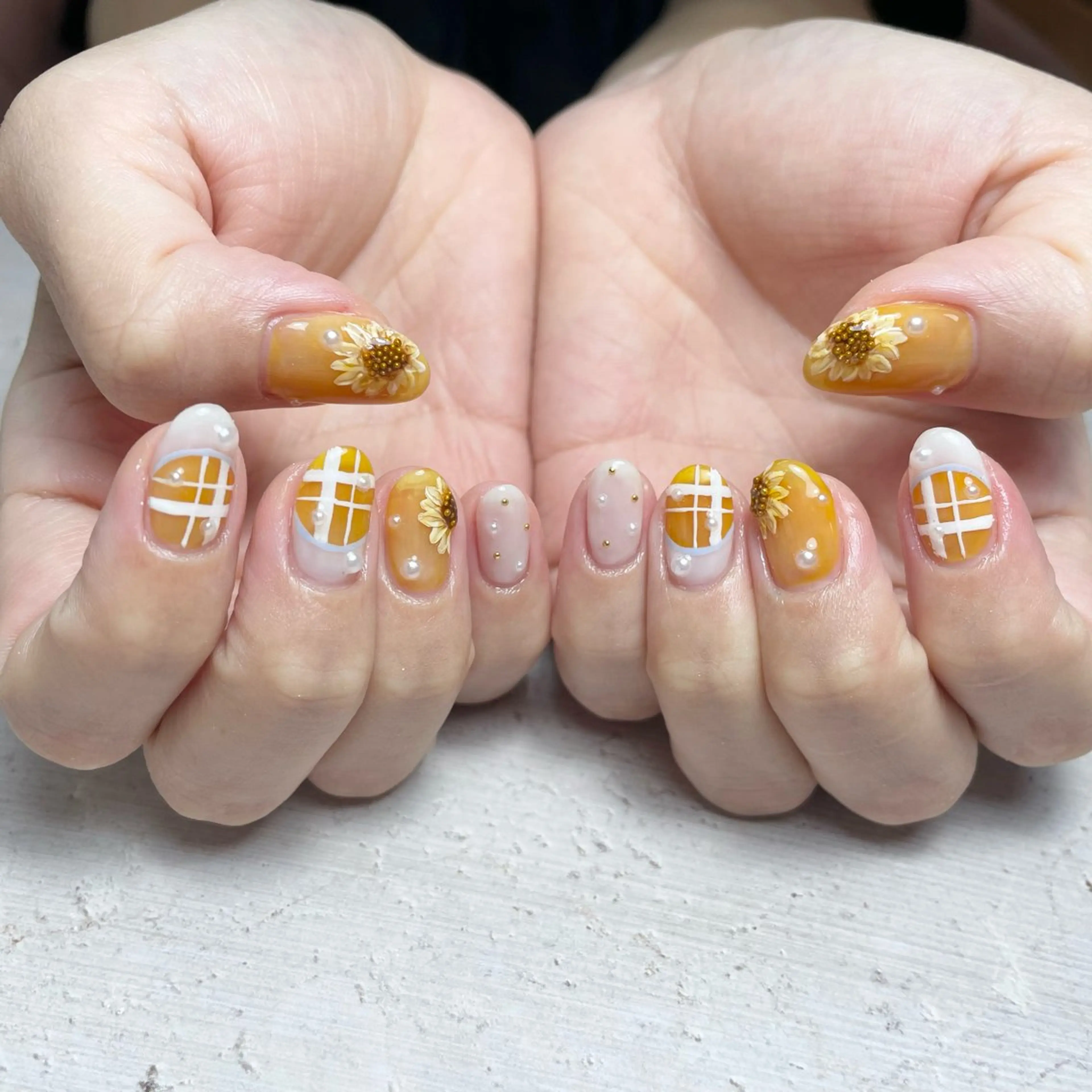 ネイル 💐irisée fleur中居のネイルデザイン