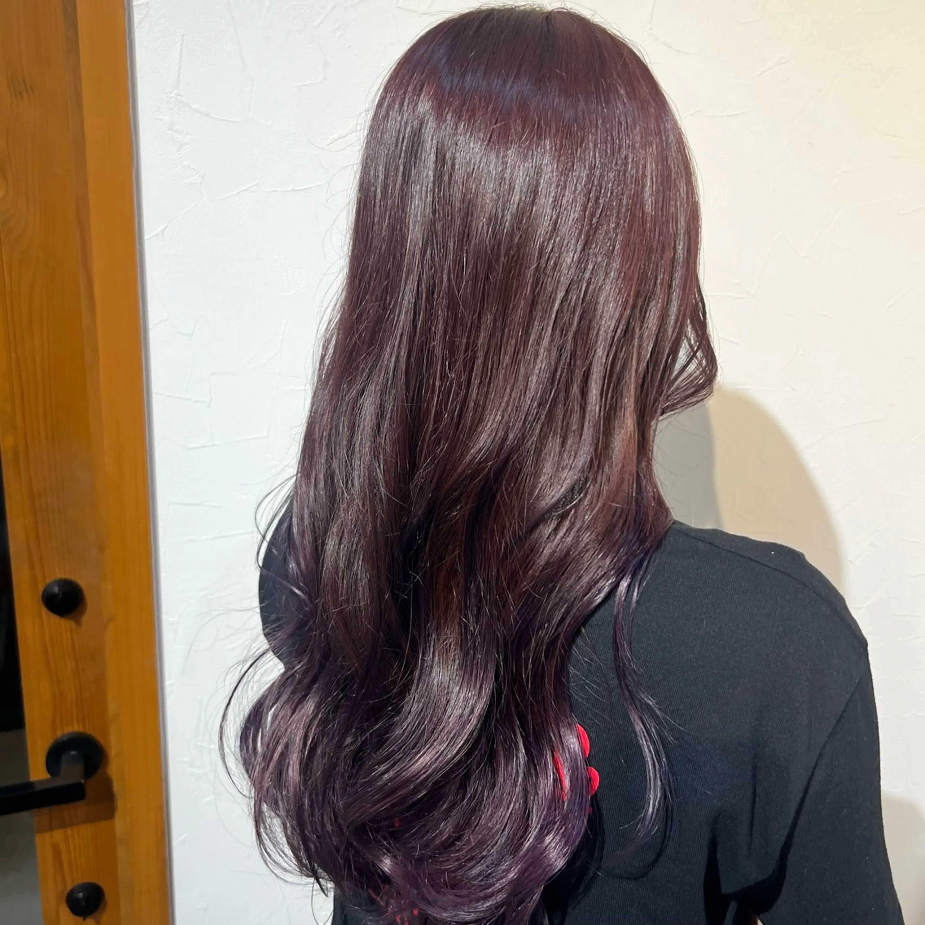 ロング カラー ブリーチ ピンクカラー ピンクパープル パープルカラー 浅岡 みちるのヘアスタイル
