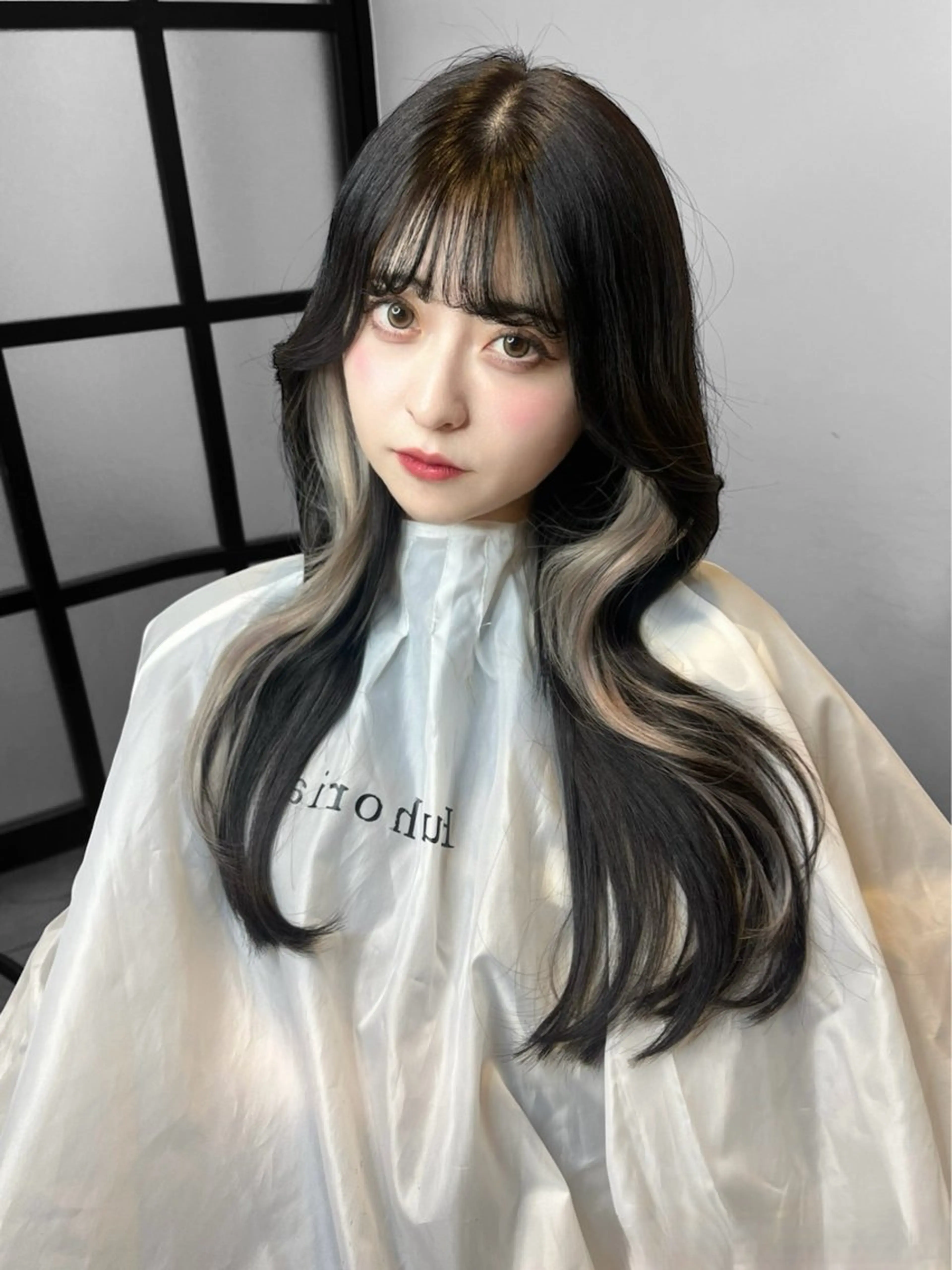 カラー 韓国メンズ特化 ダウン・毛流れパーマのヘアスタイル