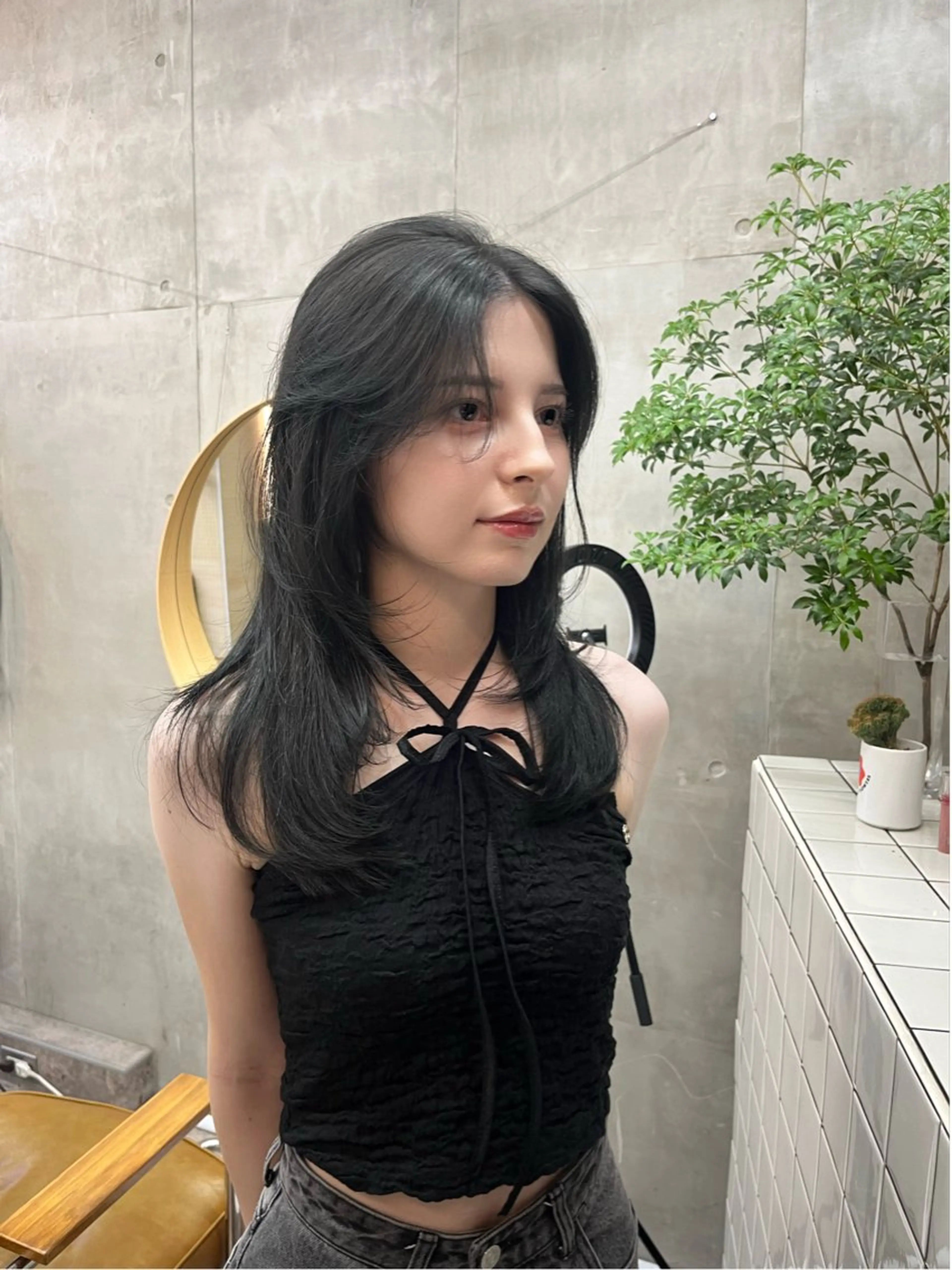 セミロング 顔周りカット カット SALT WATER所属・🫐 𝐌𝐚𝐨 🫐ボブモデル募集のヘアスタイル