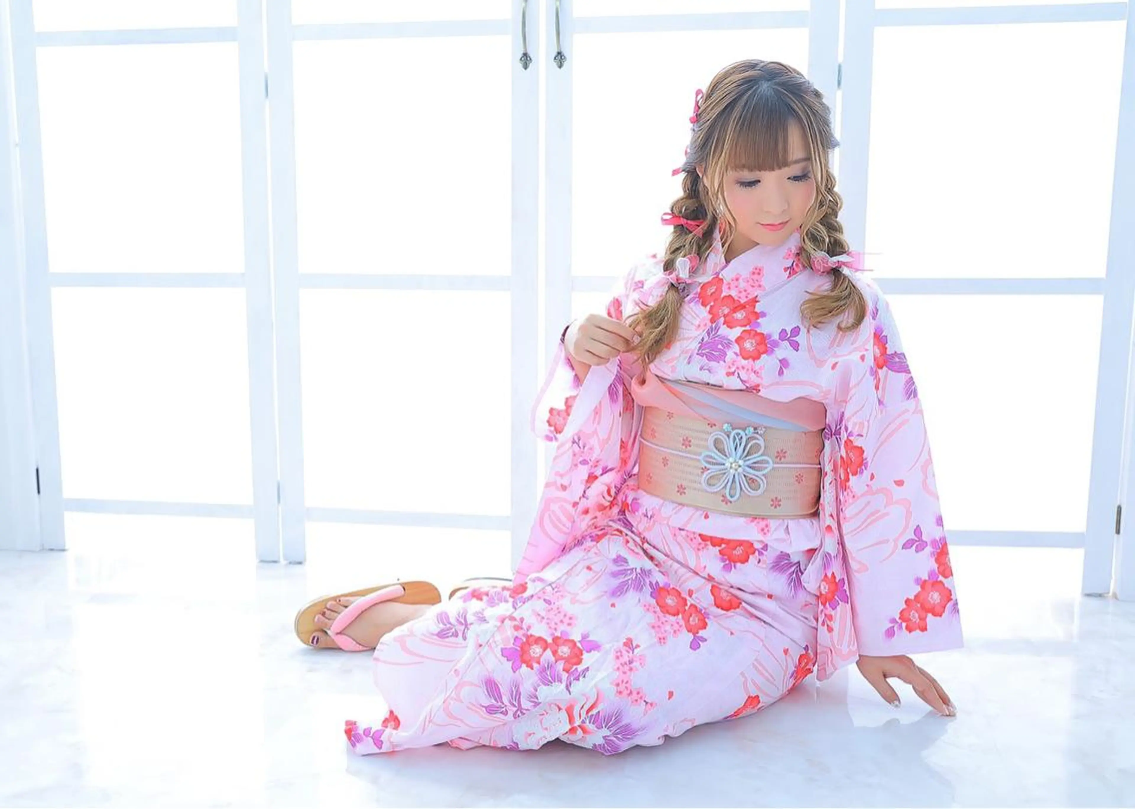 ヘアアレンジ れん/ハイトーン /エクステ/韓国風のヘアスタイル