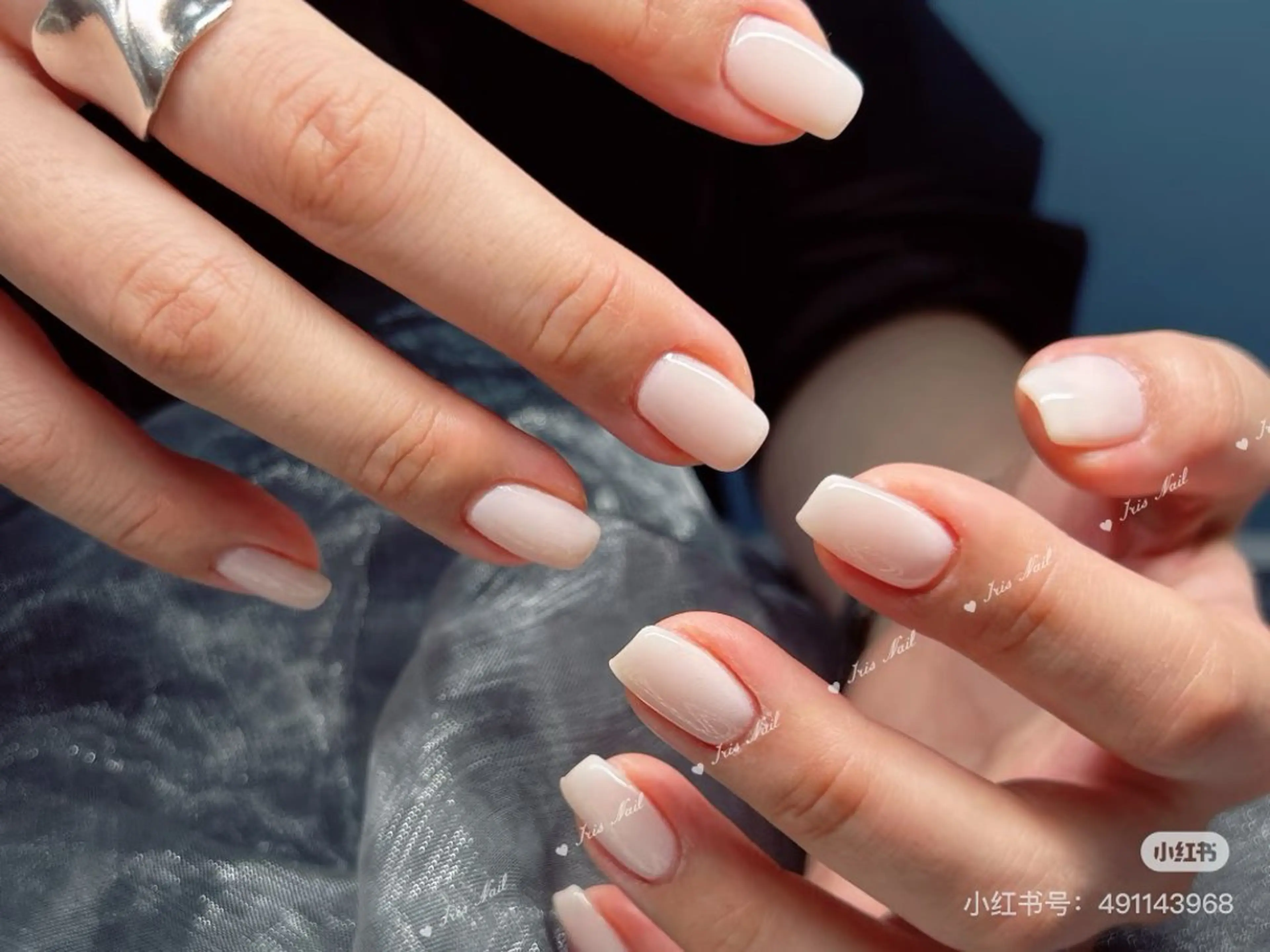 ネイル 高木 維麗絲のネイルデザイン