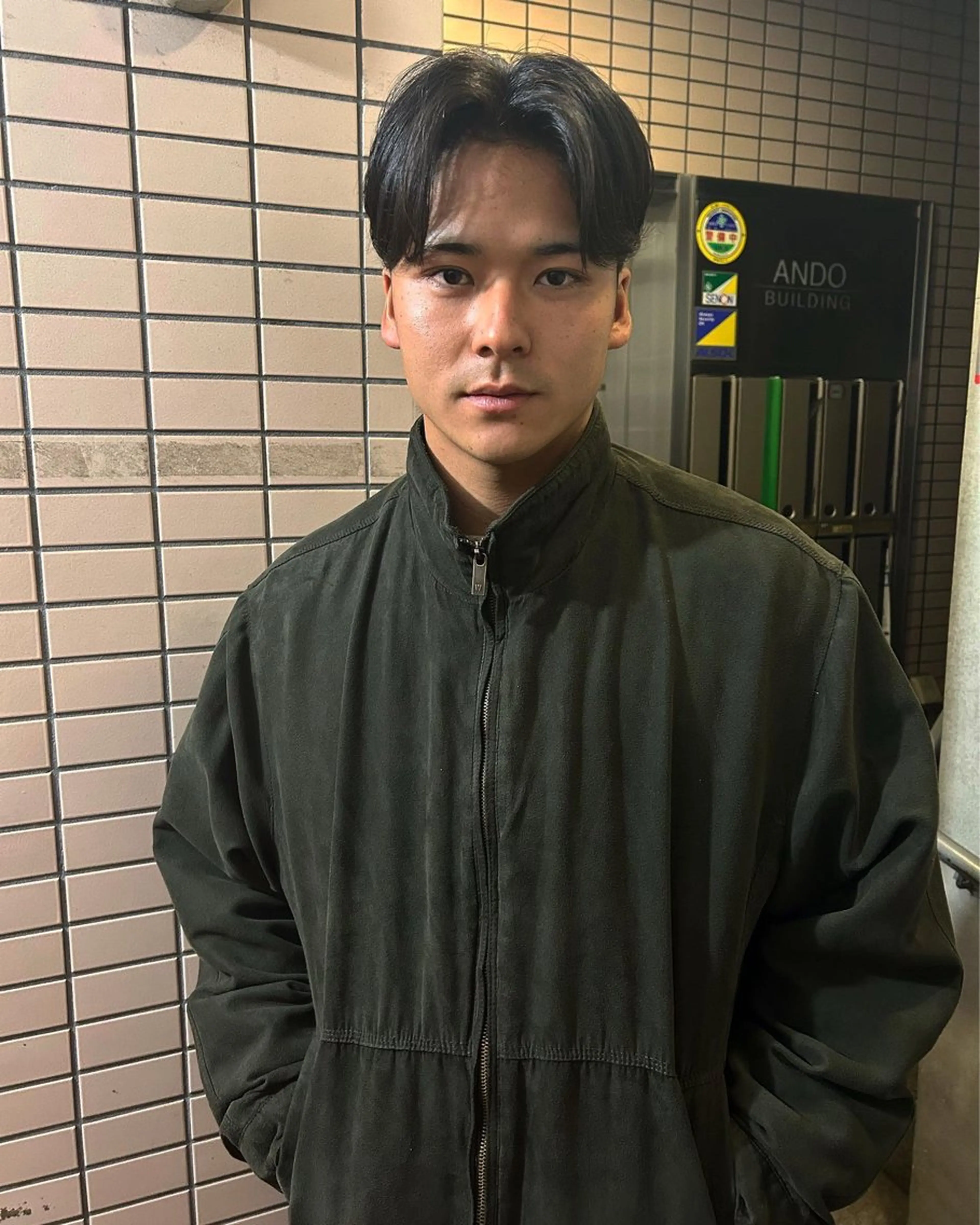 ショート メンズ メンズブリーチ メンズハイライト メンズインナーカラー メンズパーマ プードルパーマ カット charme所属・💈メンズ特化 /伊藤大輝💈のヘアスタイル