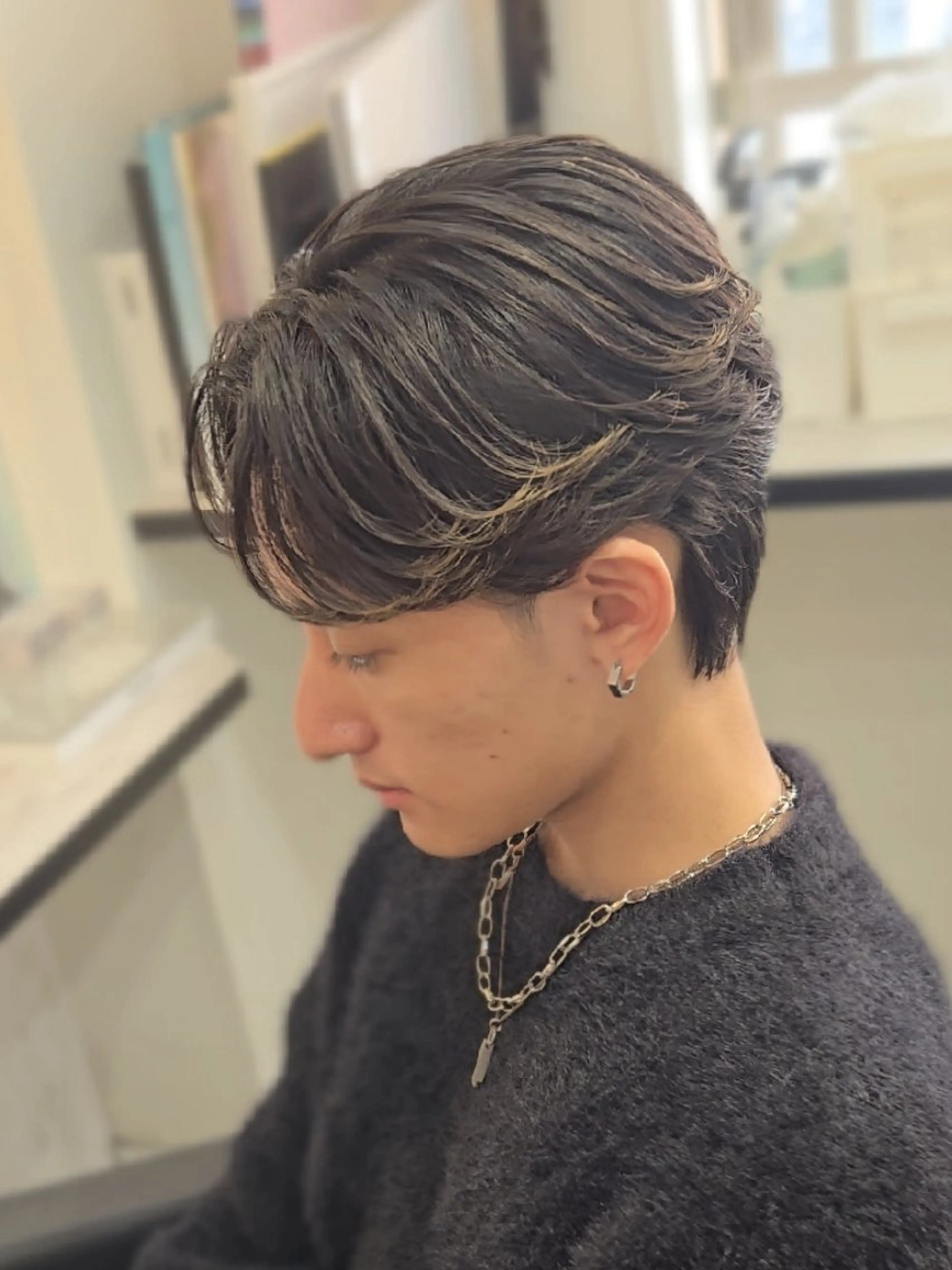 メンズ ミディアム ミディアムパーマ フェザーパーマ メンズパーマ カット パーマ ヘアセット Lapis 名古屋駅前店所属・LEN名古屋/パーマ メンズ特化美容師のヘアスタイル