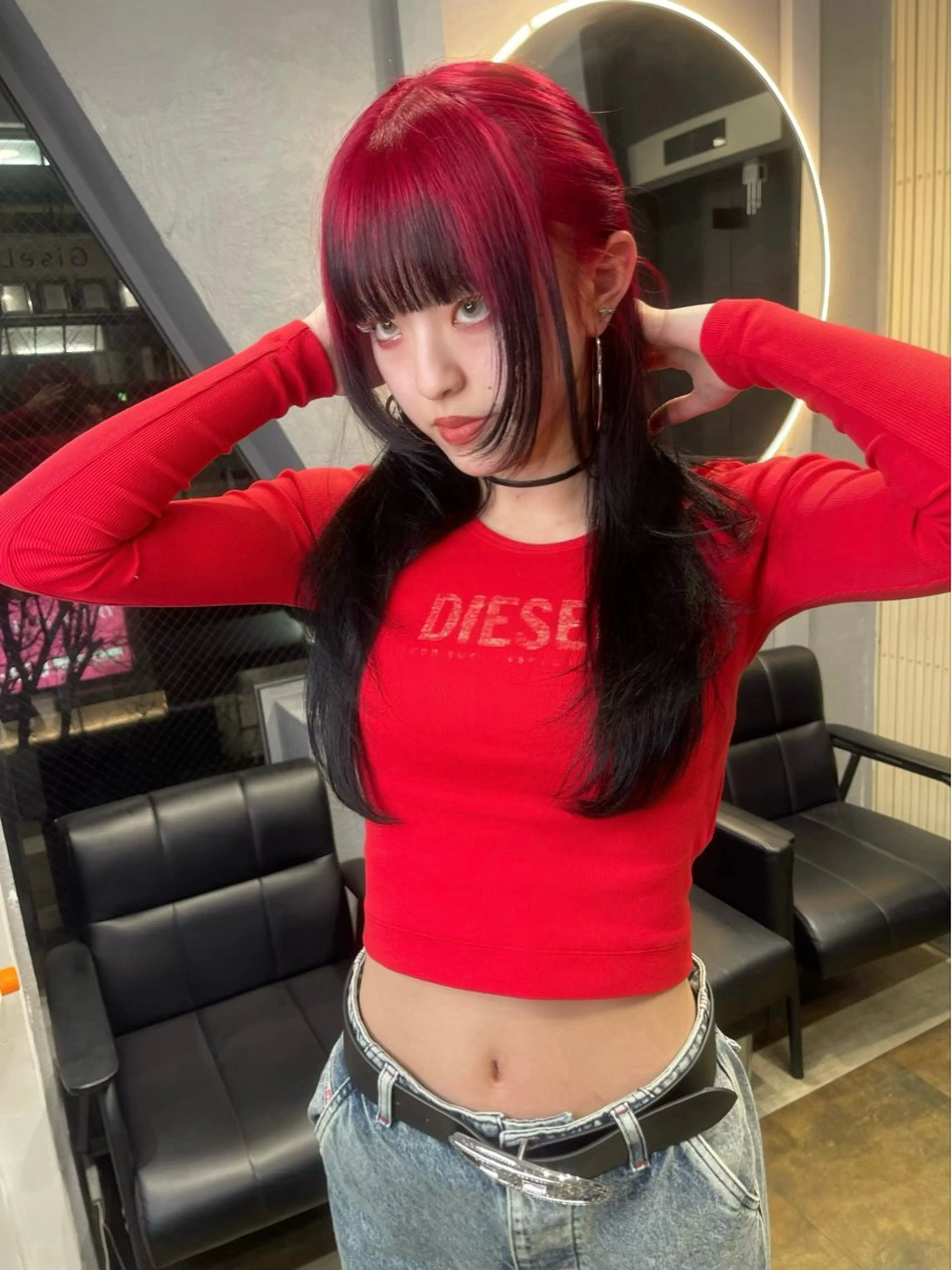 ロング カラー ブリーチ ケアブリーチ デザインカラー ダブルカラー イヤリングカラー カット ヘアカラー トリートメント 宮崎　達也 ブリーチ／レイヤーのヘアスタイル