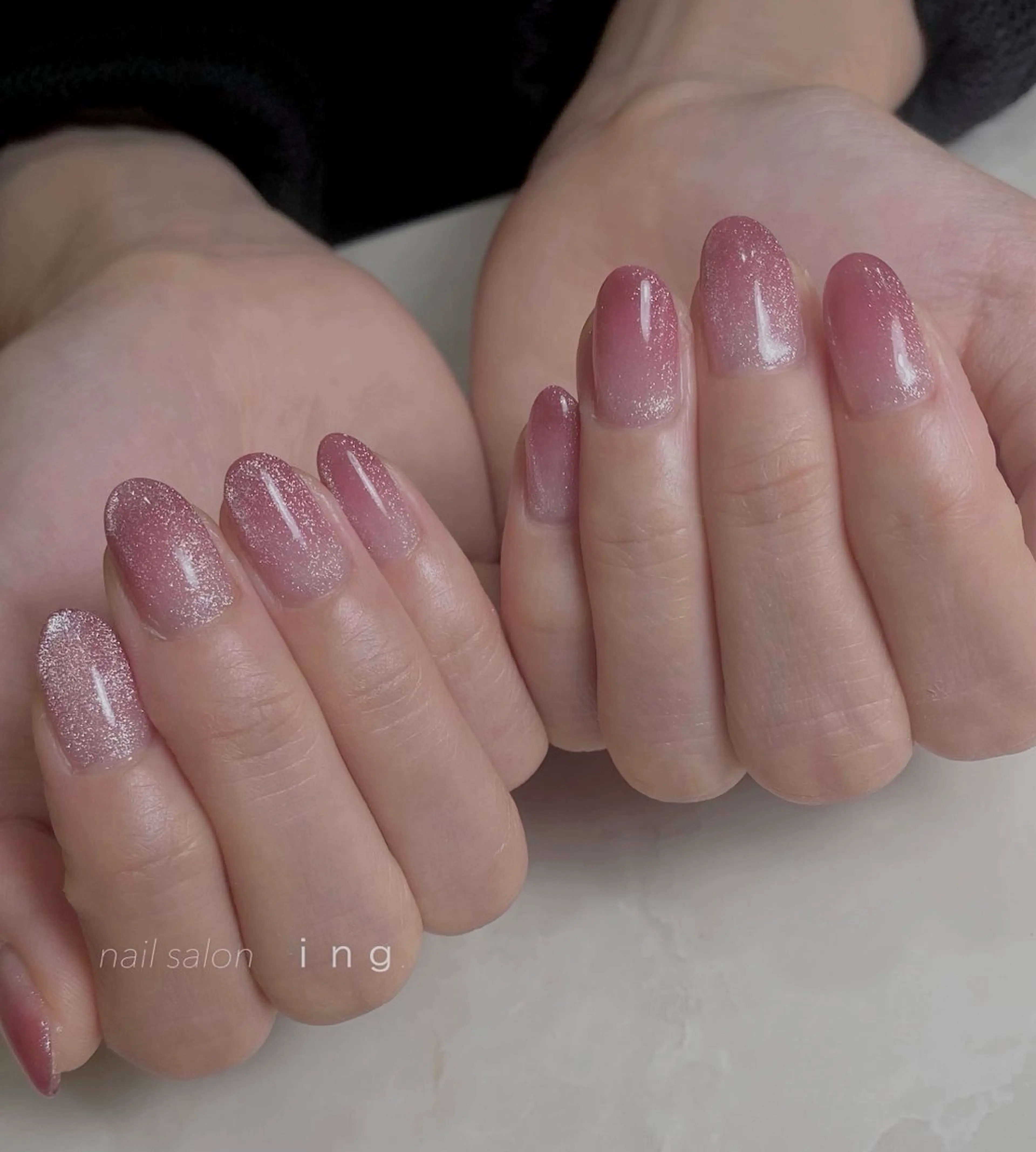 ネイル グラデーション マグネットネイル ｉｎｇ .のネイルデザイン