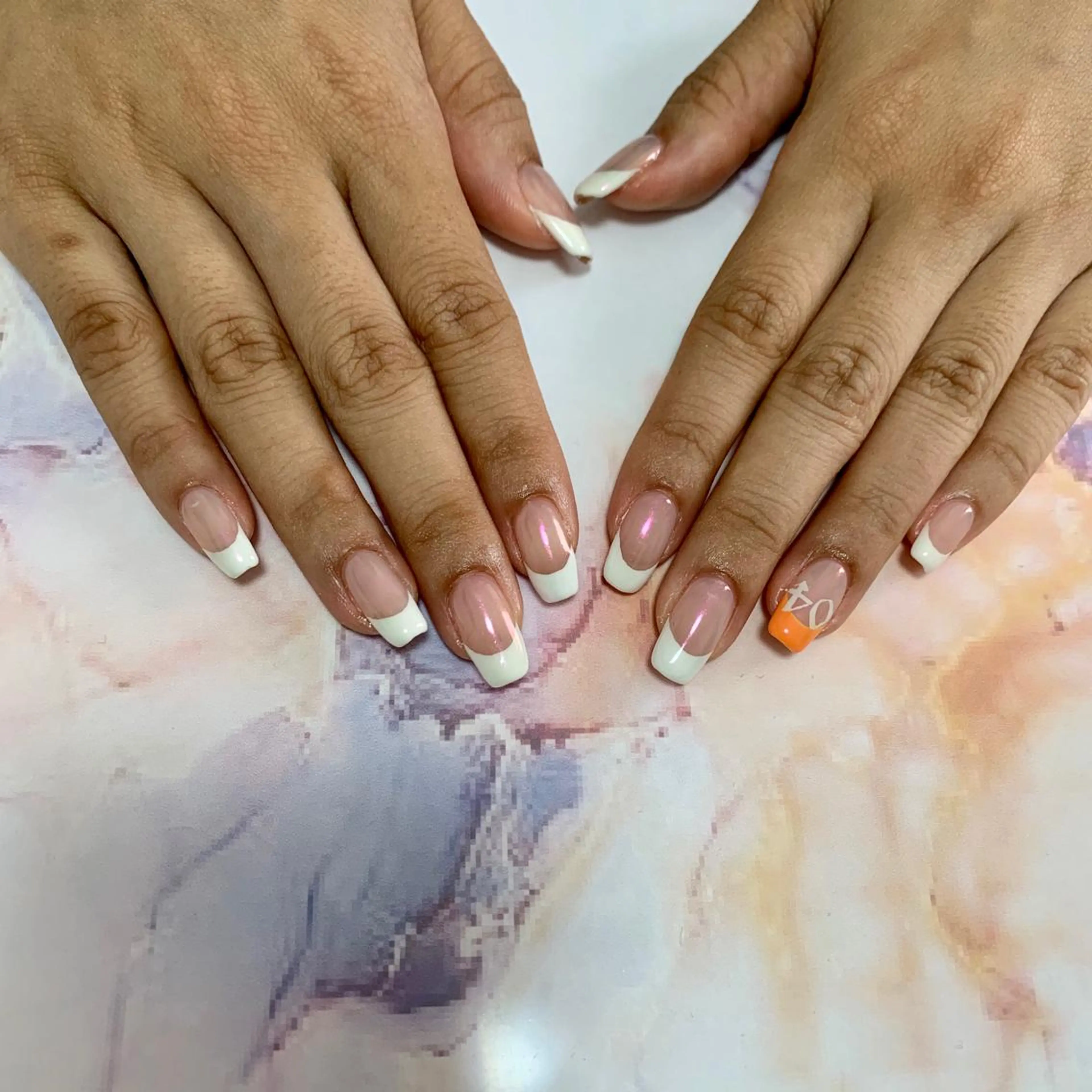 ネイル アートネイル オーロラネイル Feliz所属・Feliz 楽しいネイルサロンのネイルデザイン