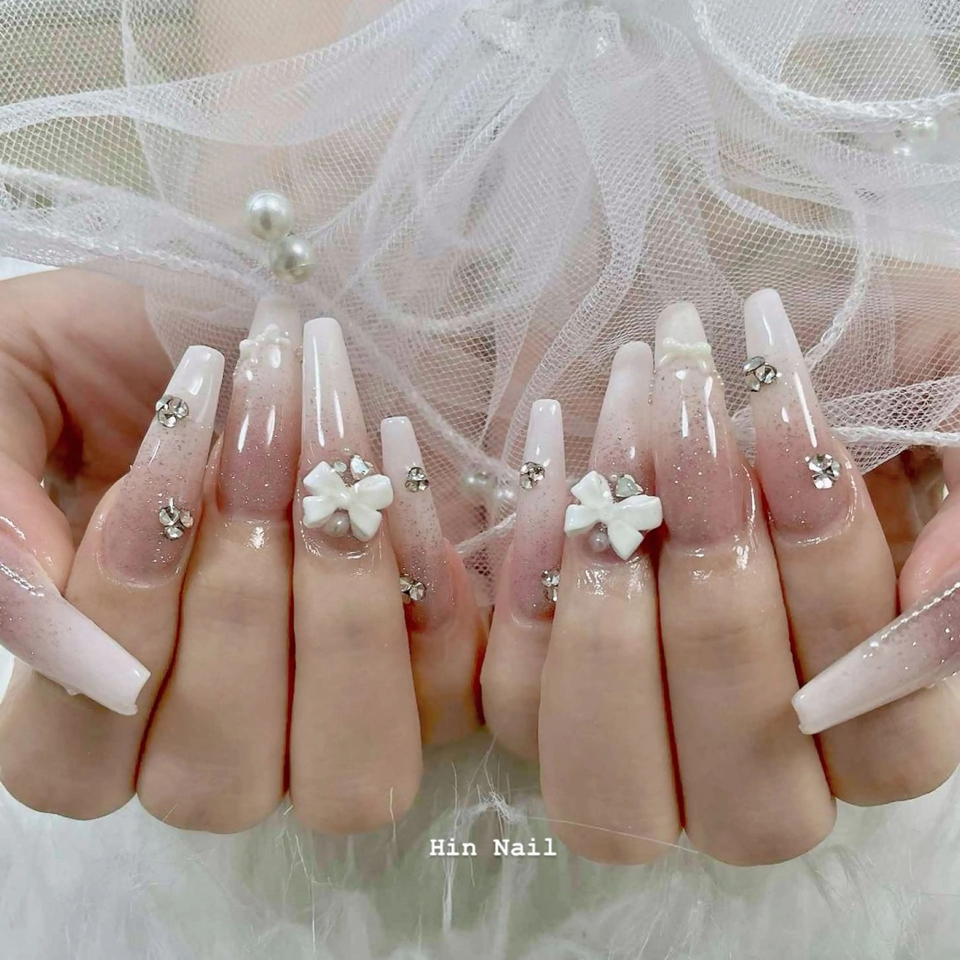 ネイル ハンドネイル HIN NAILのネイルデザイン