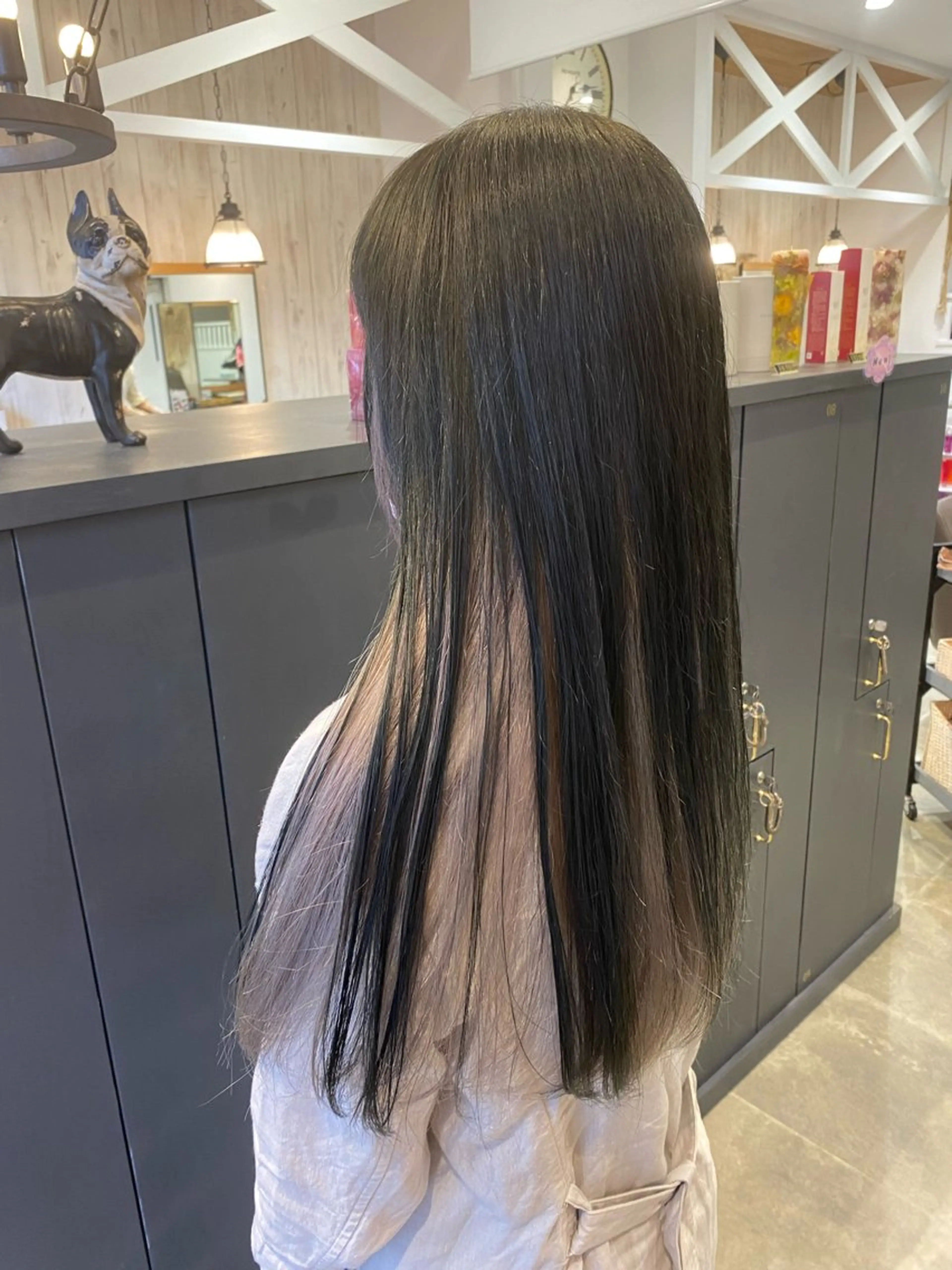 ロング カラー インナーカラー ヘアカラー 柴田 枝利子のヘアスタイル