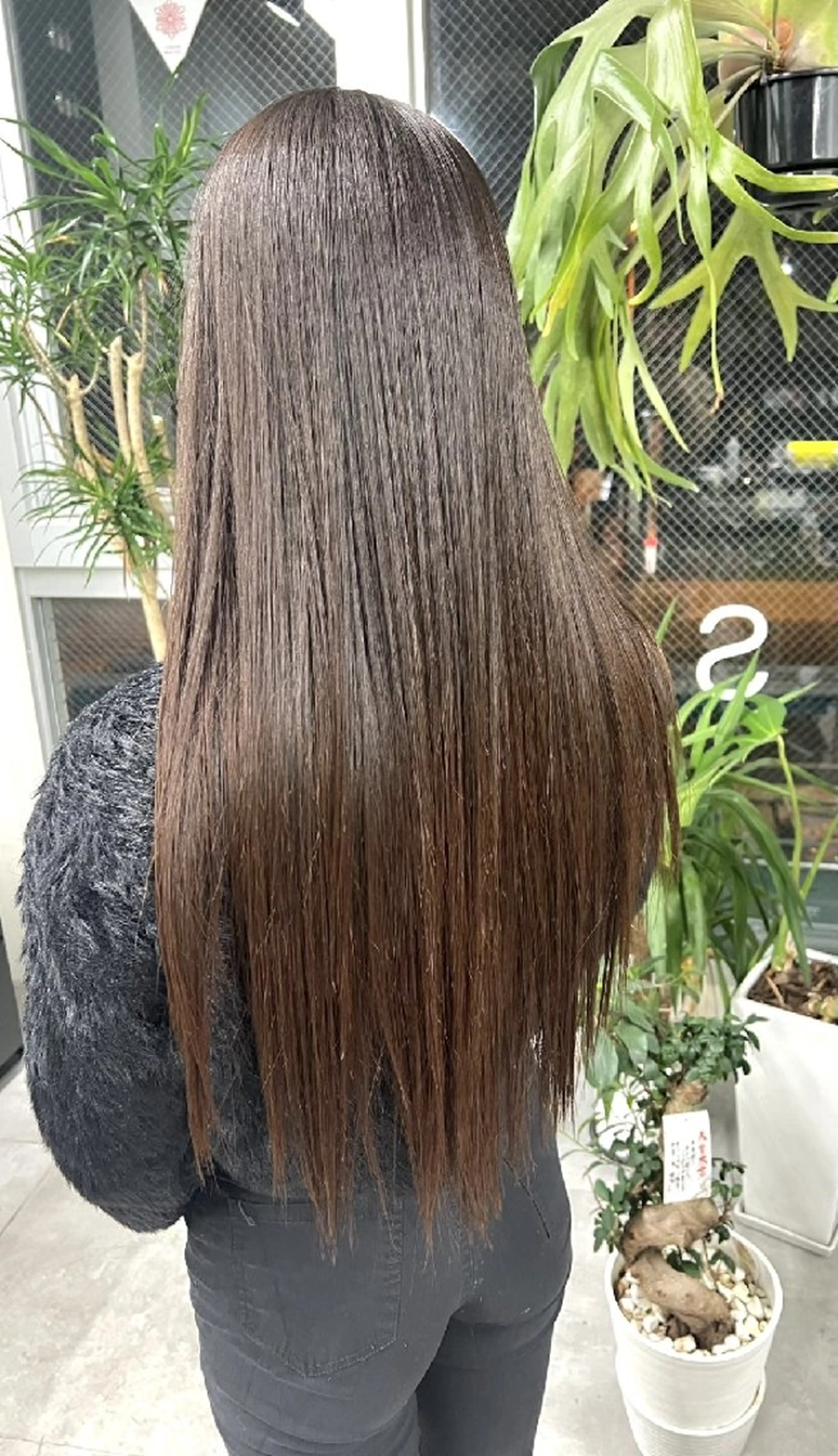 ロング roots hair design 【ルーツヘアデザイン】所属・【艶髪　縮毛矯正】 松原　勇気のヘアスタイル