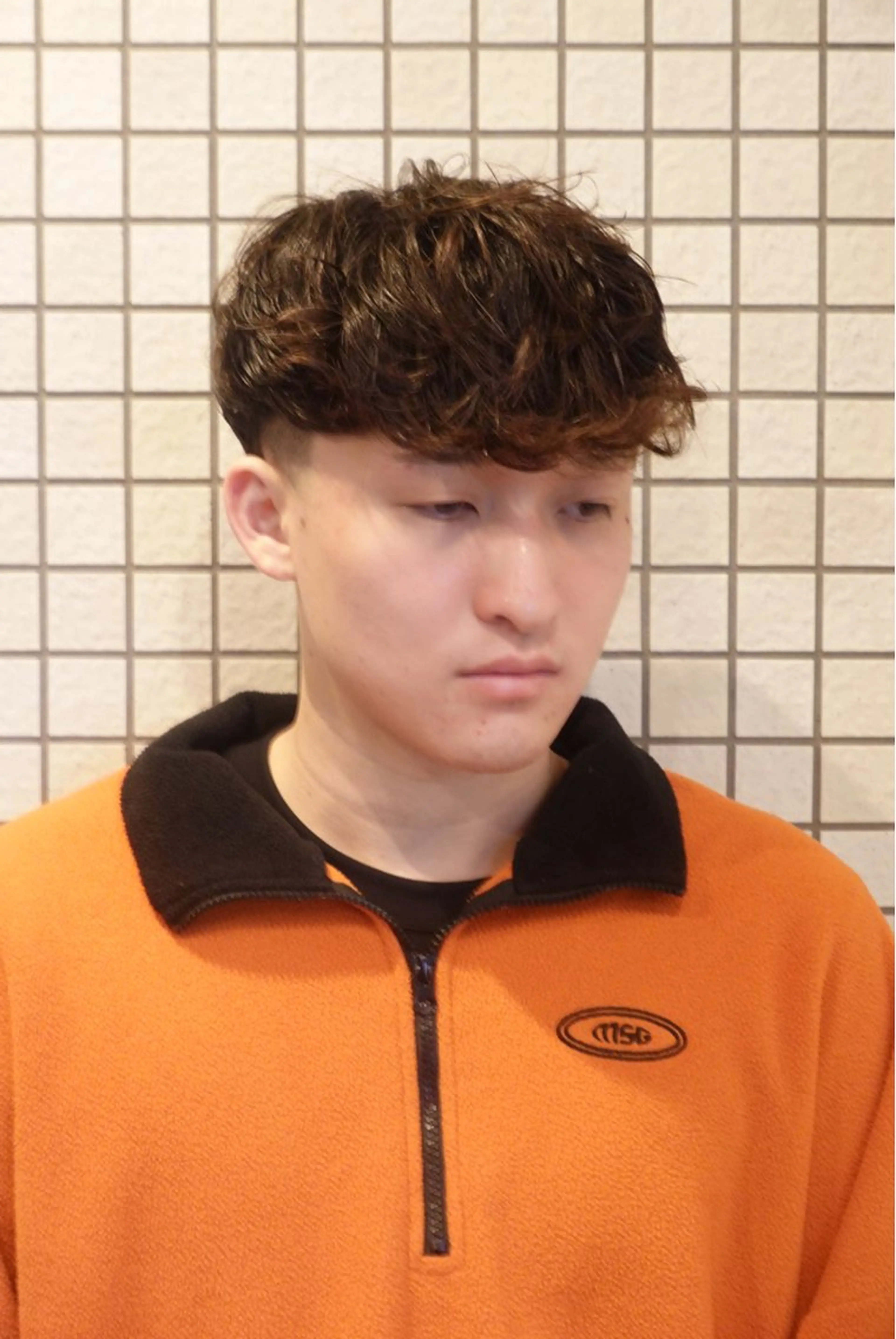 メンズ leo/ナチュラル/ テーパーフェードのヘアスタイル