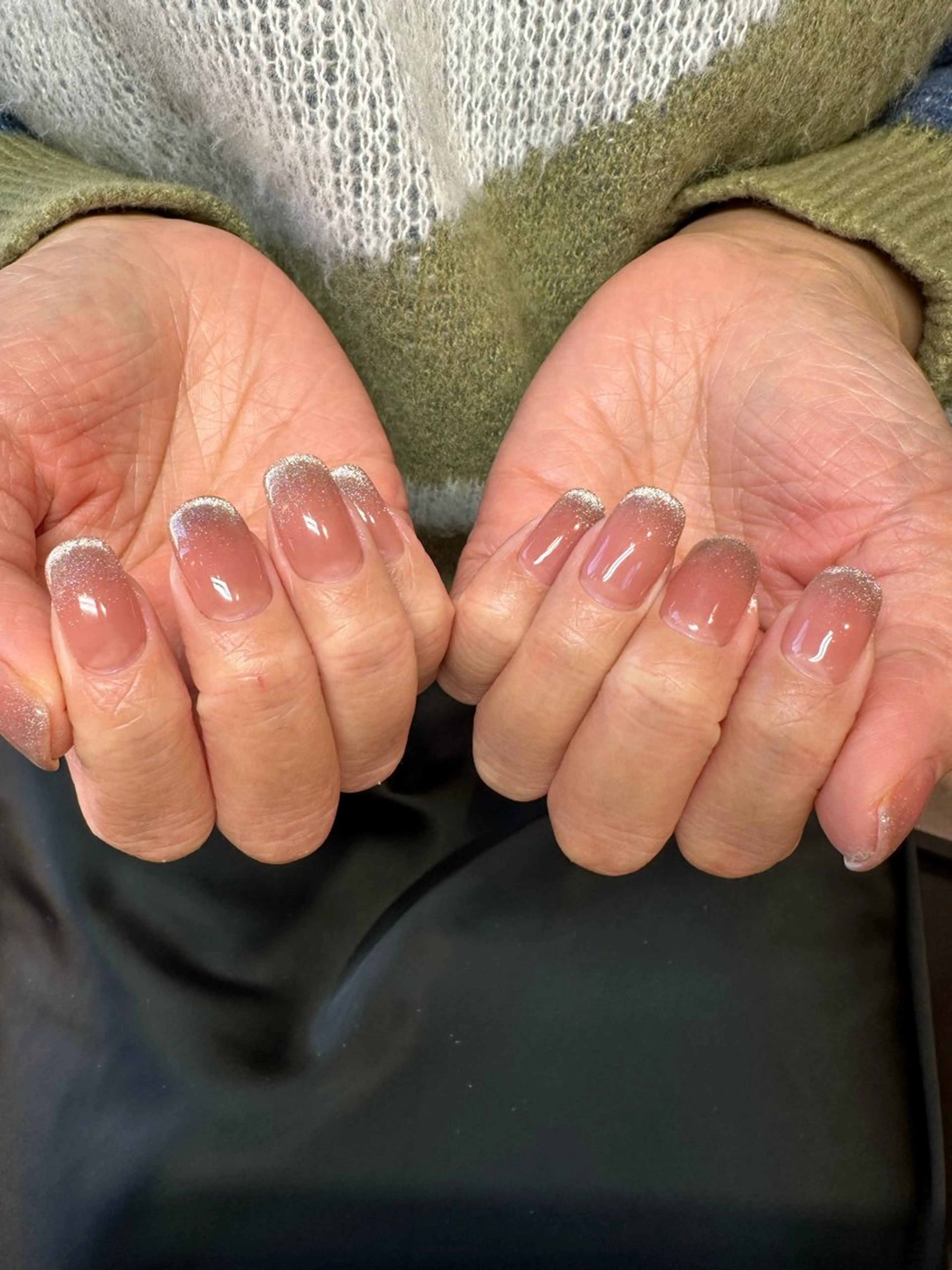 ネイル ハンドネイル 佐藤 穂乃香のネイルデザイン