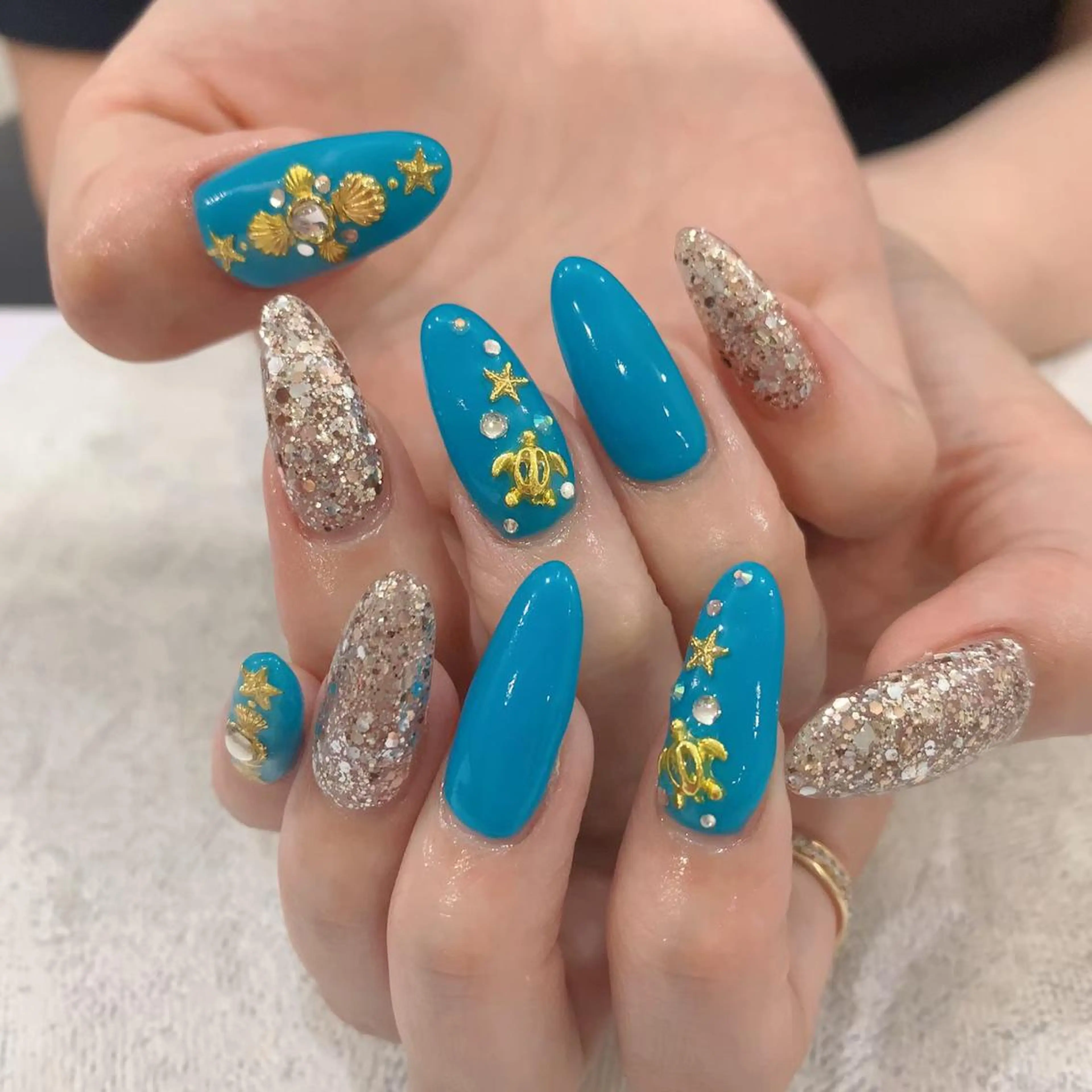 セミロング ネイル cho nailのネイルデザイン