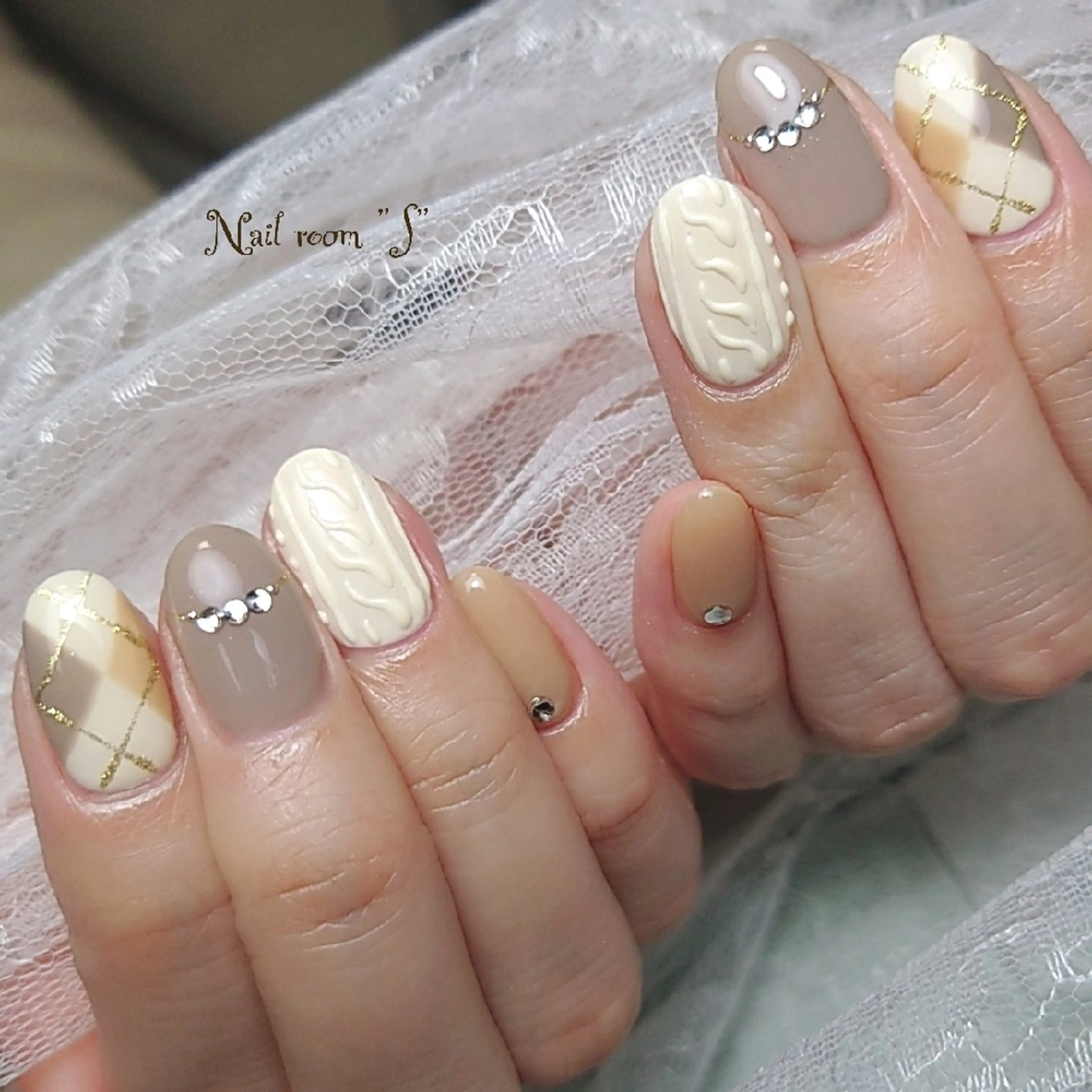 ネイル ハンドネイル ハンドケア Nail room  "S"  SAKAIのネイルデザイン