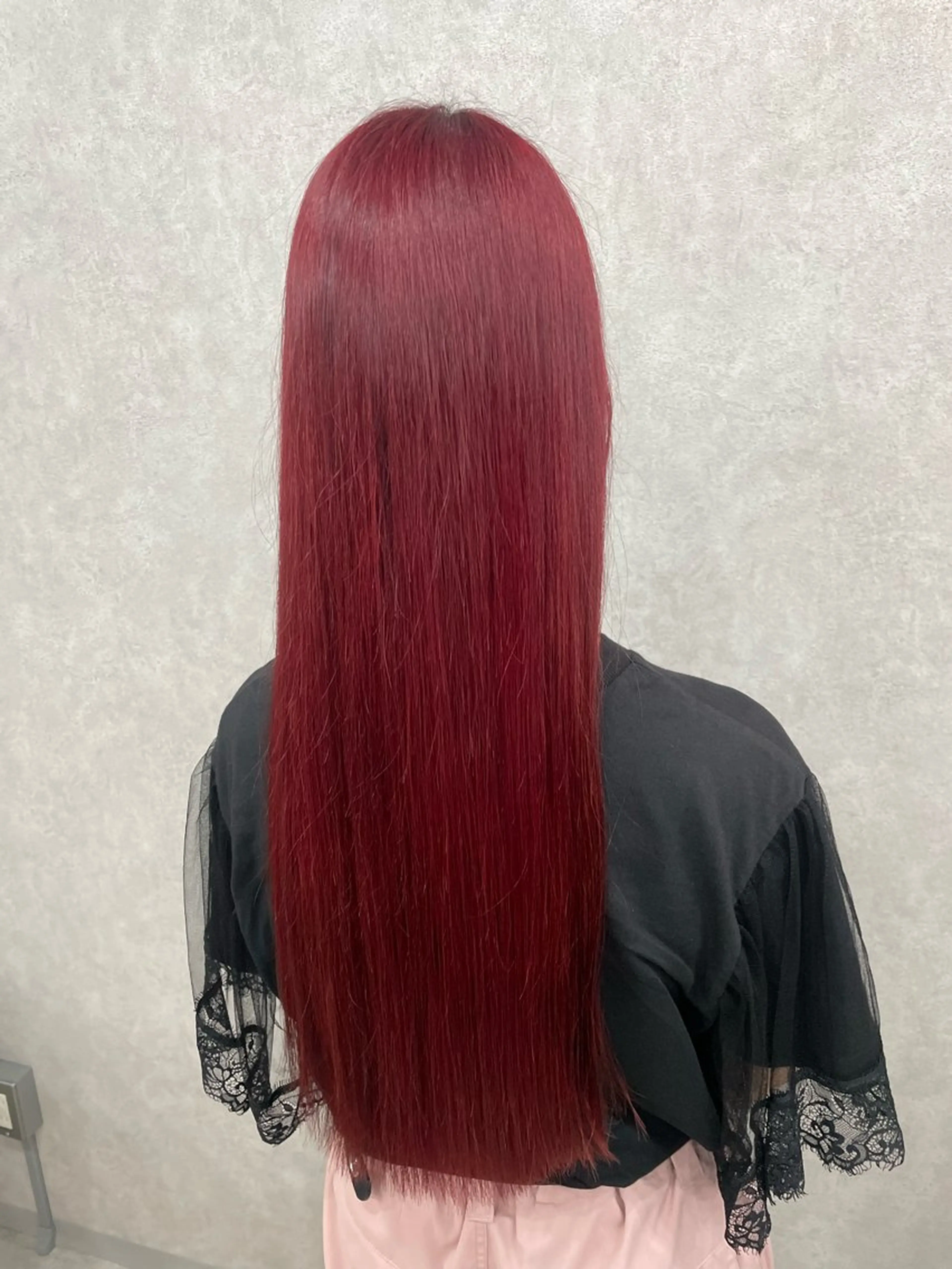 ロング カラー 佐藤 琴海のヘアスタイル
