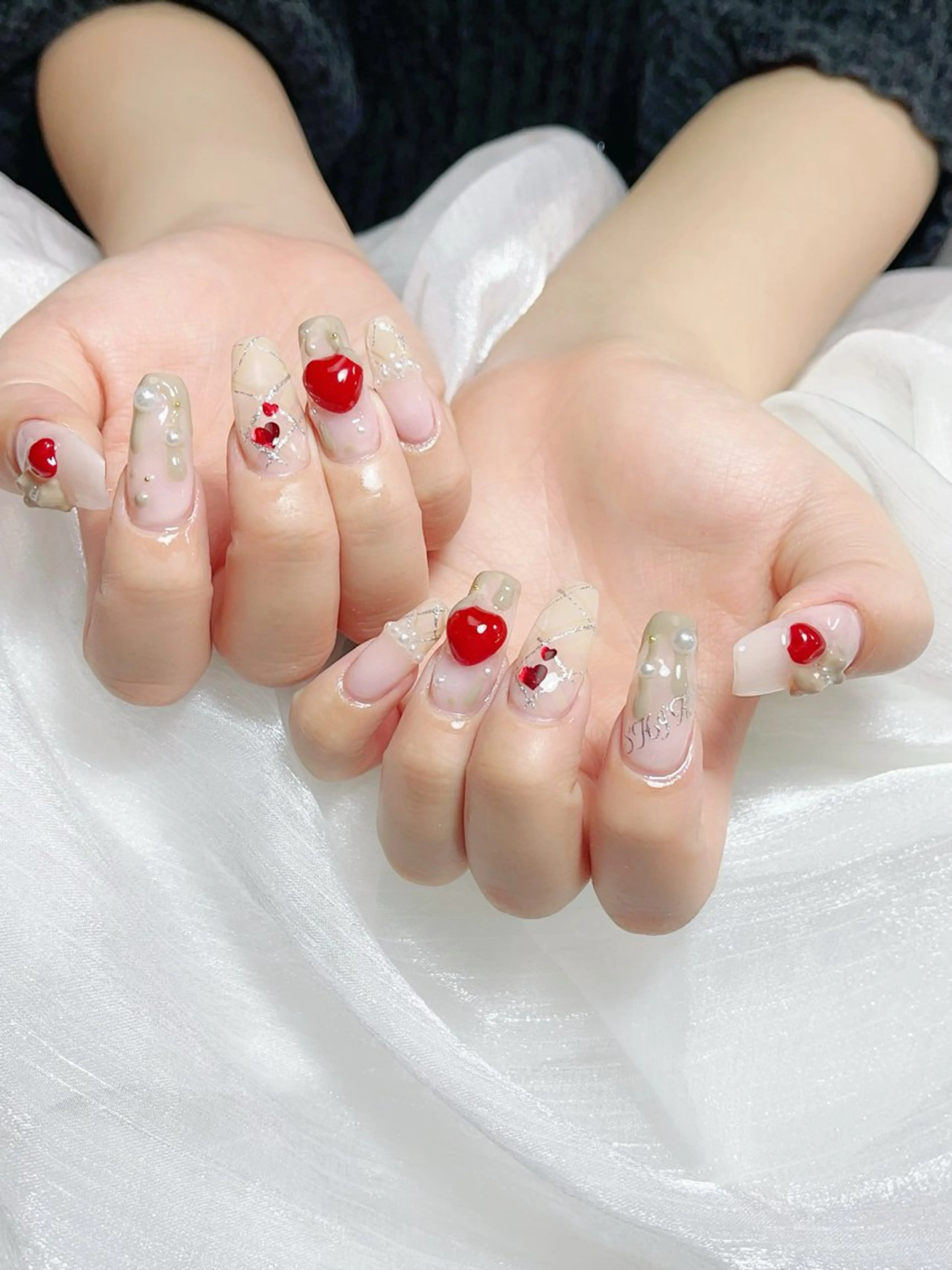 ネイル ハンドネイル 🎀ネイルサロン エクラYUI🎀のネイルデザイン