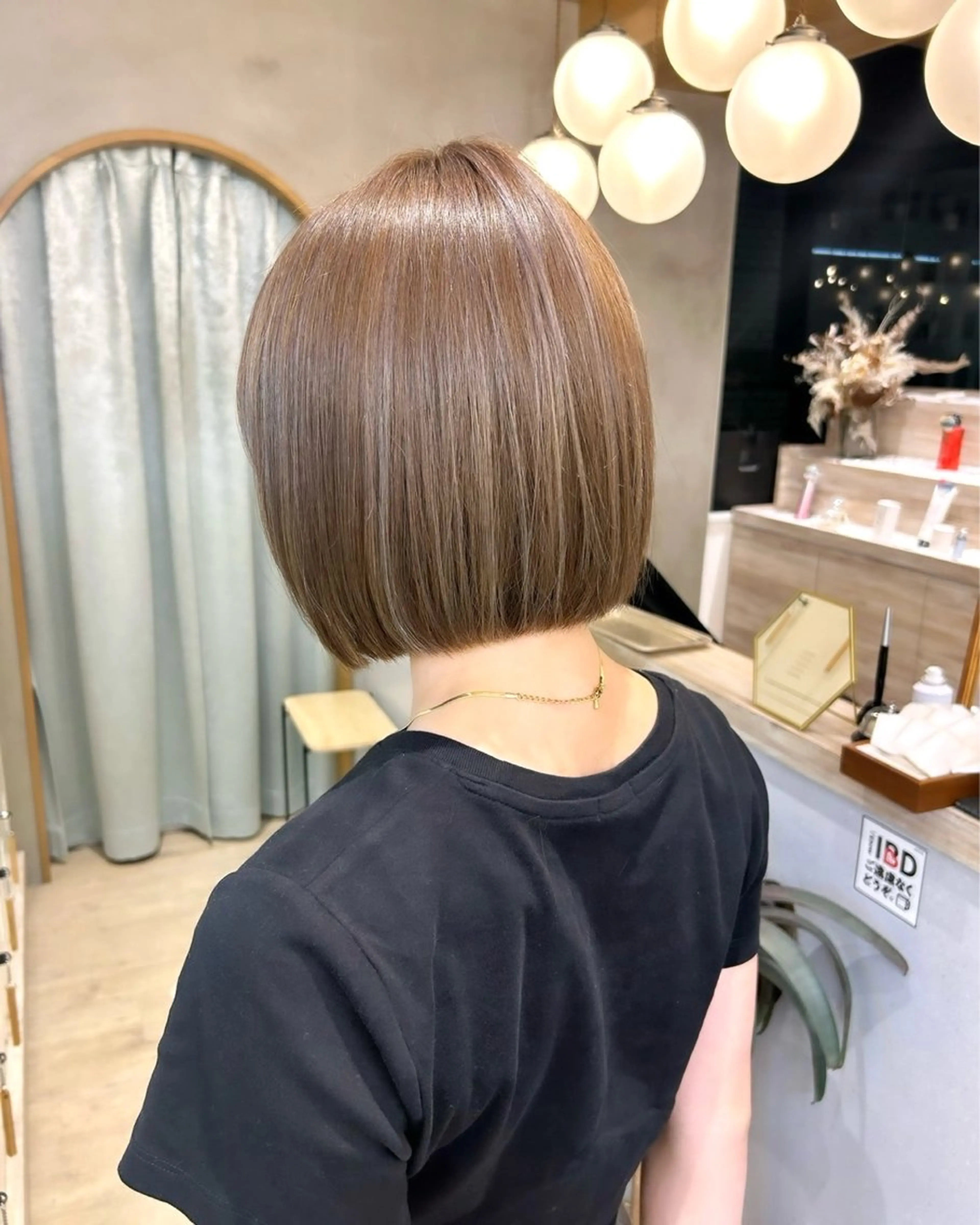 ミディアム ボブ ハイライト ヘアカラー トリートメント Lond azur所属・🇰🇷韓国ボブ/ 韓国レイヤー/あゆむのヘアスタイル