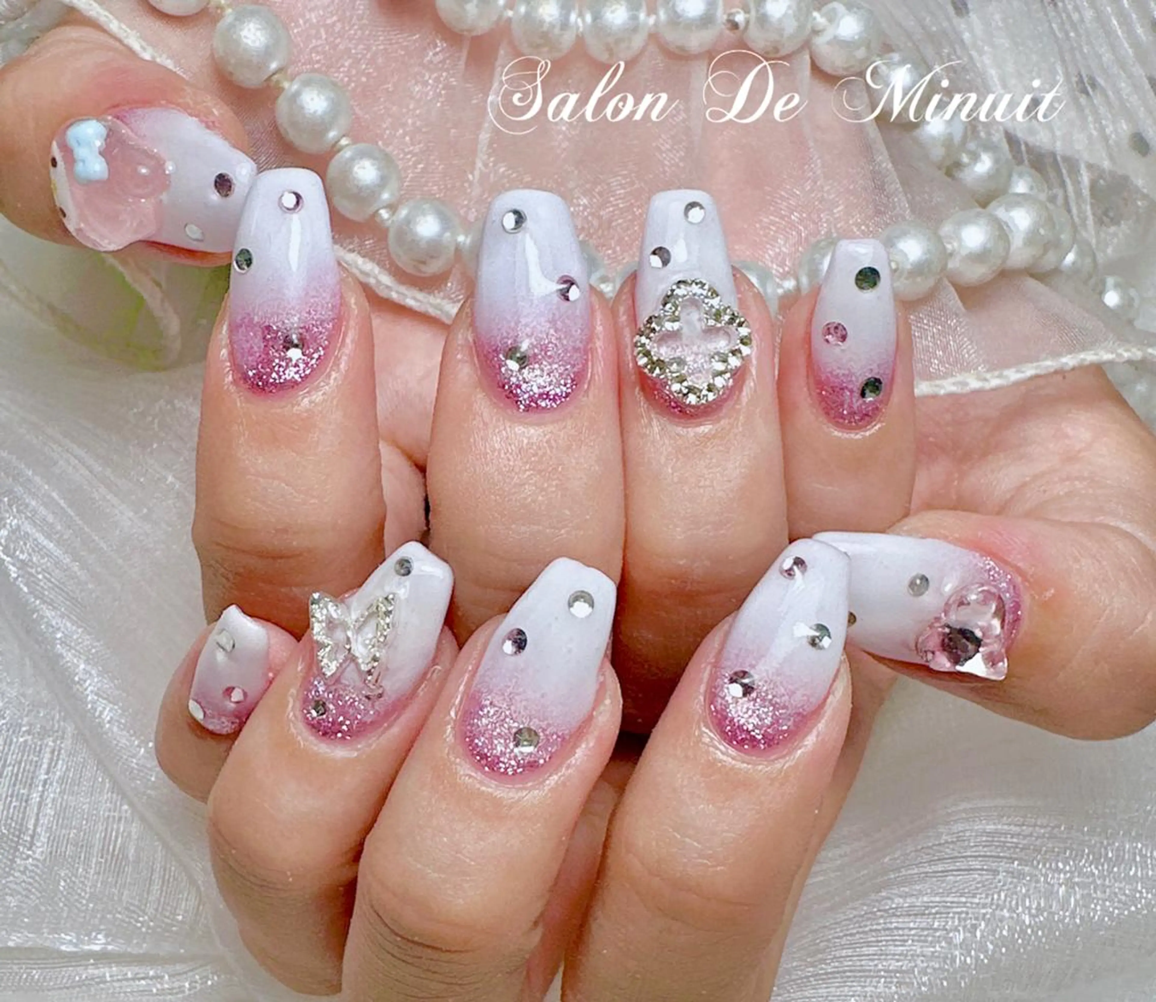 ネイル ハンドネイル ハンドケア Salon de Minuit🦩のネイルデザイン