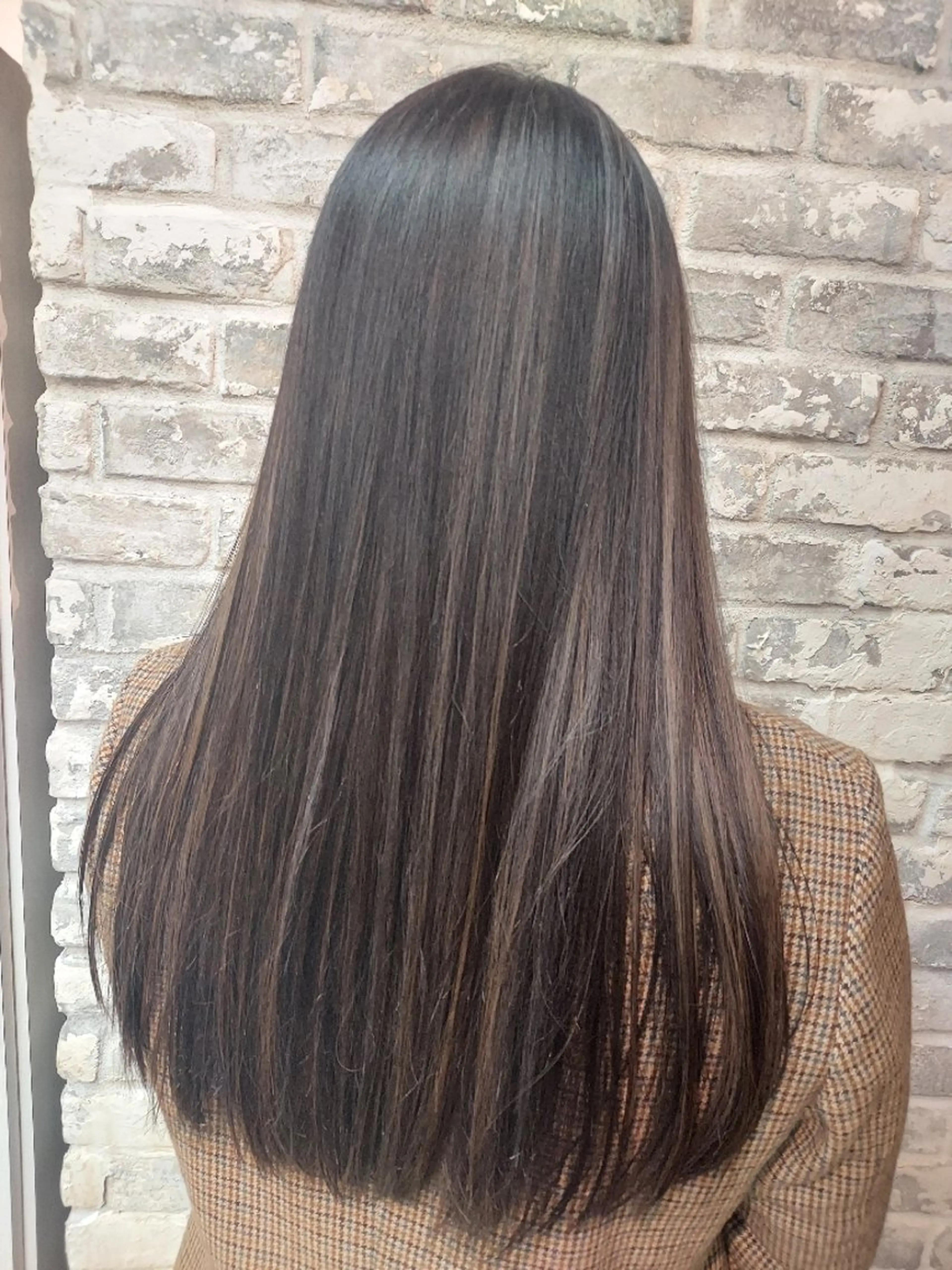 ロング カラー ハイライトカラー ハイライト ヘアカラー トリートメント grow上野御徒町【グロウ】所属・ブリーチ・ハイトーン 特化🎉内山のヘアスタイル