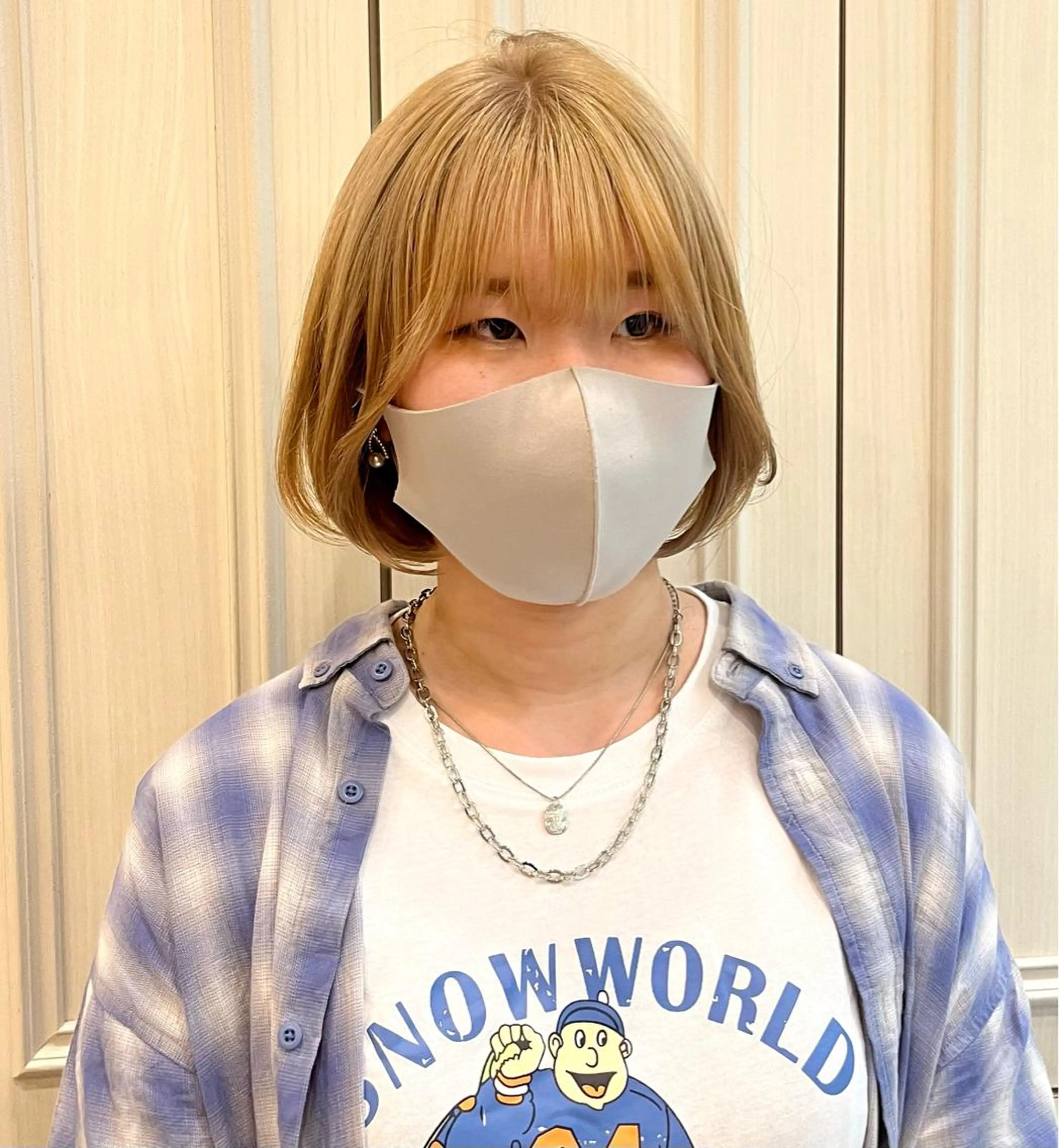 ショート 大阪ウルフカット 🐺デザインカラーのヘアスタイル