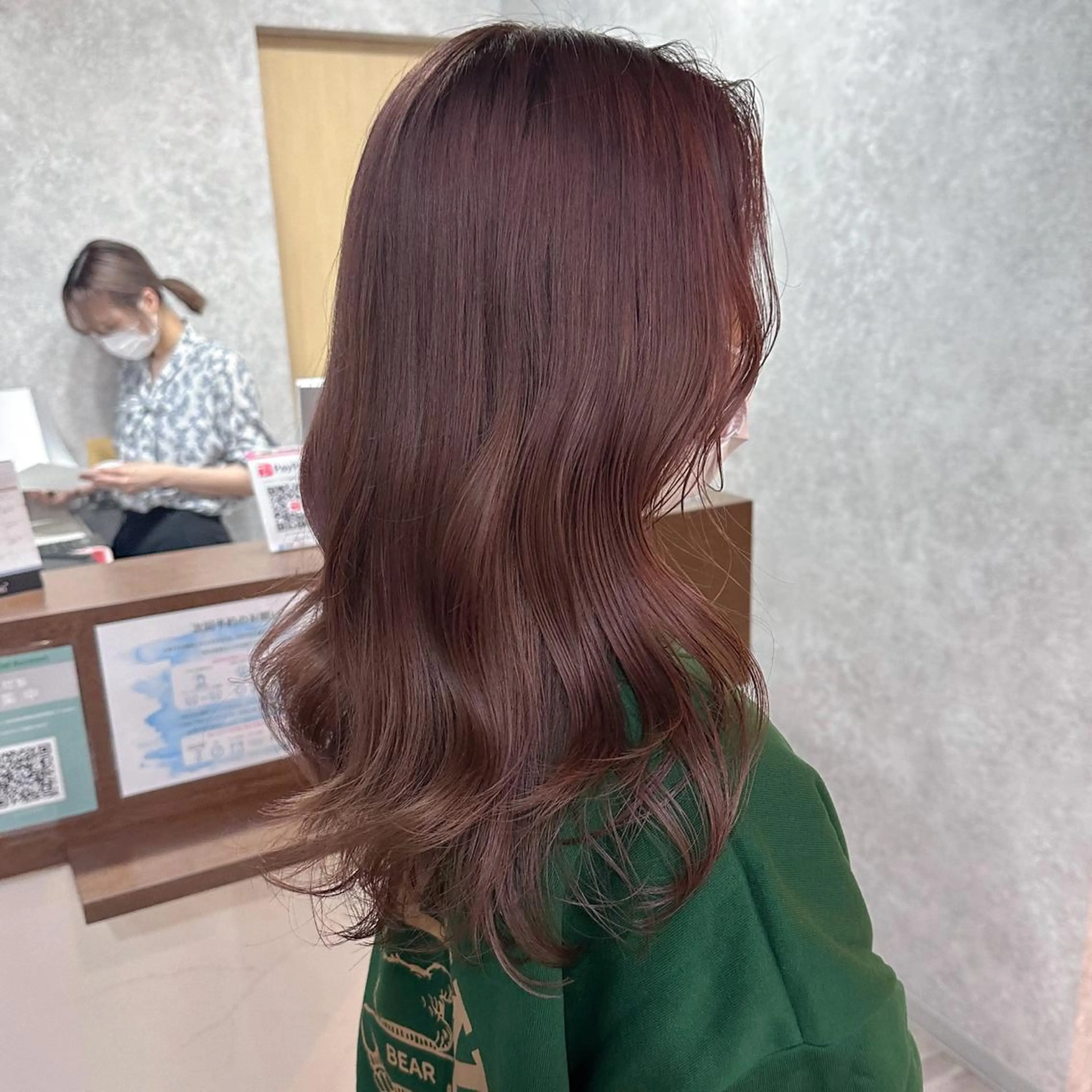 セミロング カラー 高橋 みく/ minim 暖色のヘアスタイル