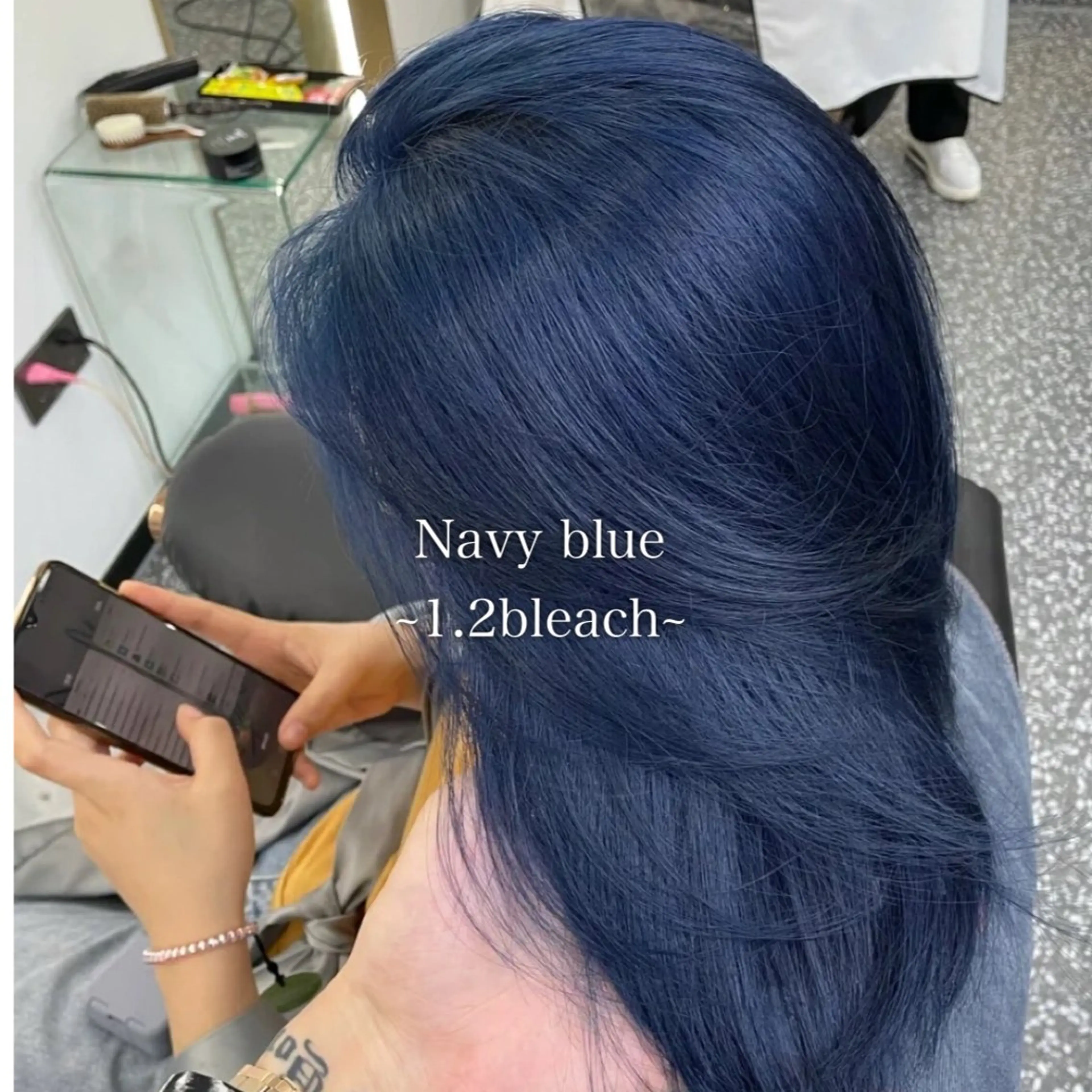 セミロング カラー ヘアカラー トリートメント THESALONS所属・🤍ブリーチカラー /寄田龍樹🤍のヘアスタイル