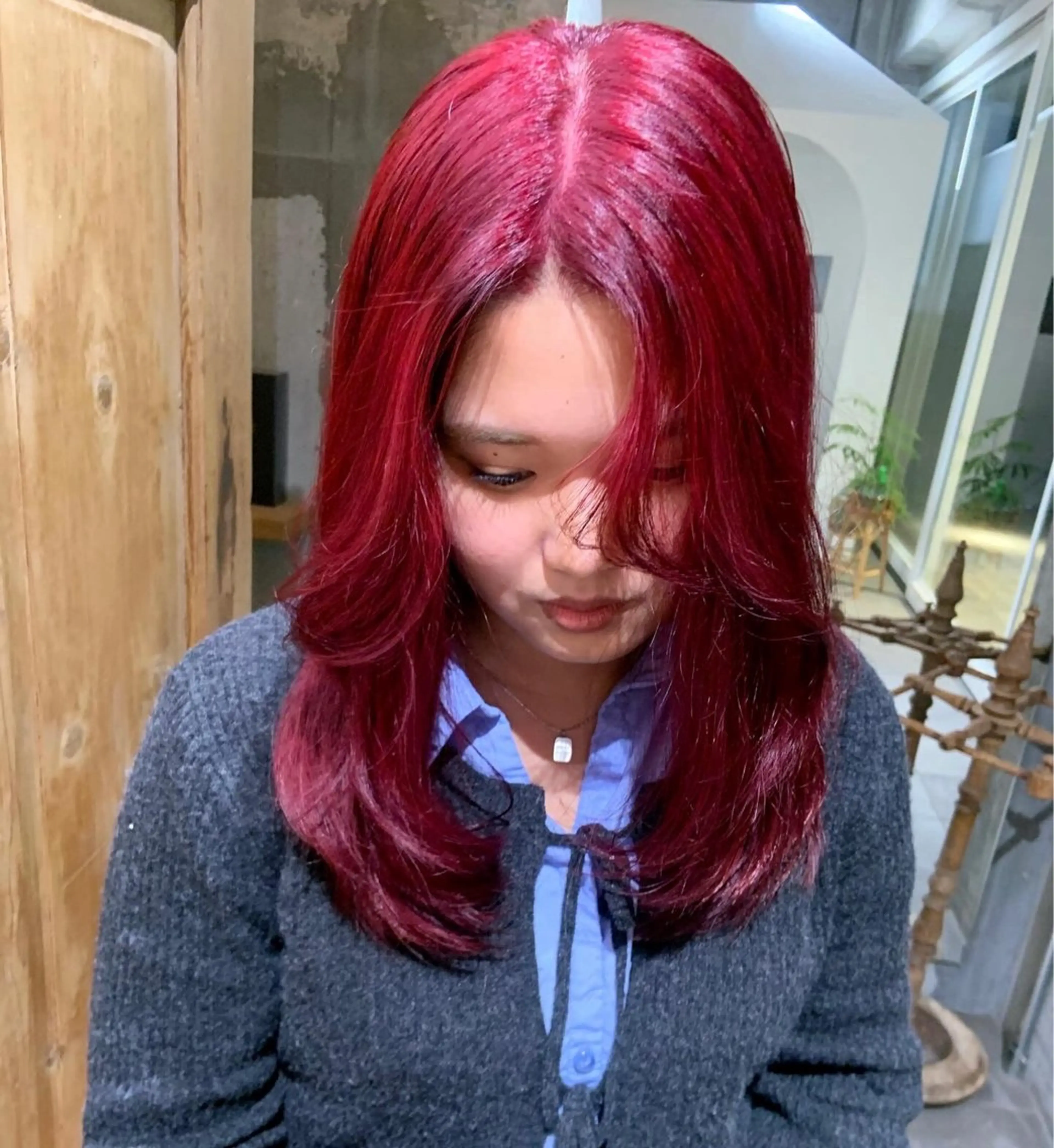 セミロング mirai /透明感カラーのヘアスタイル