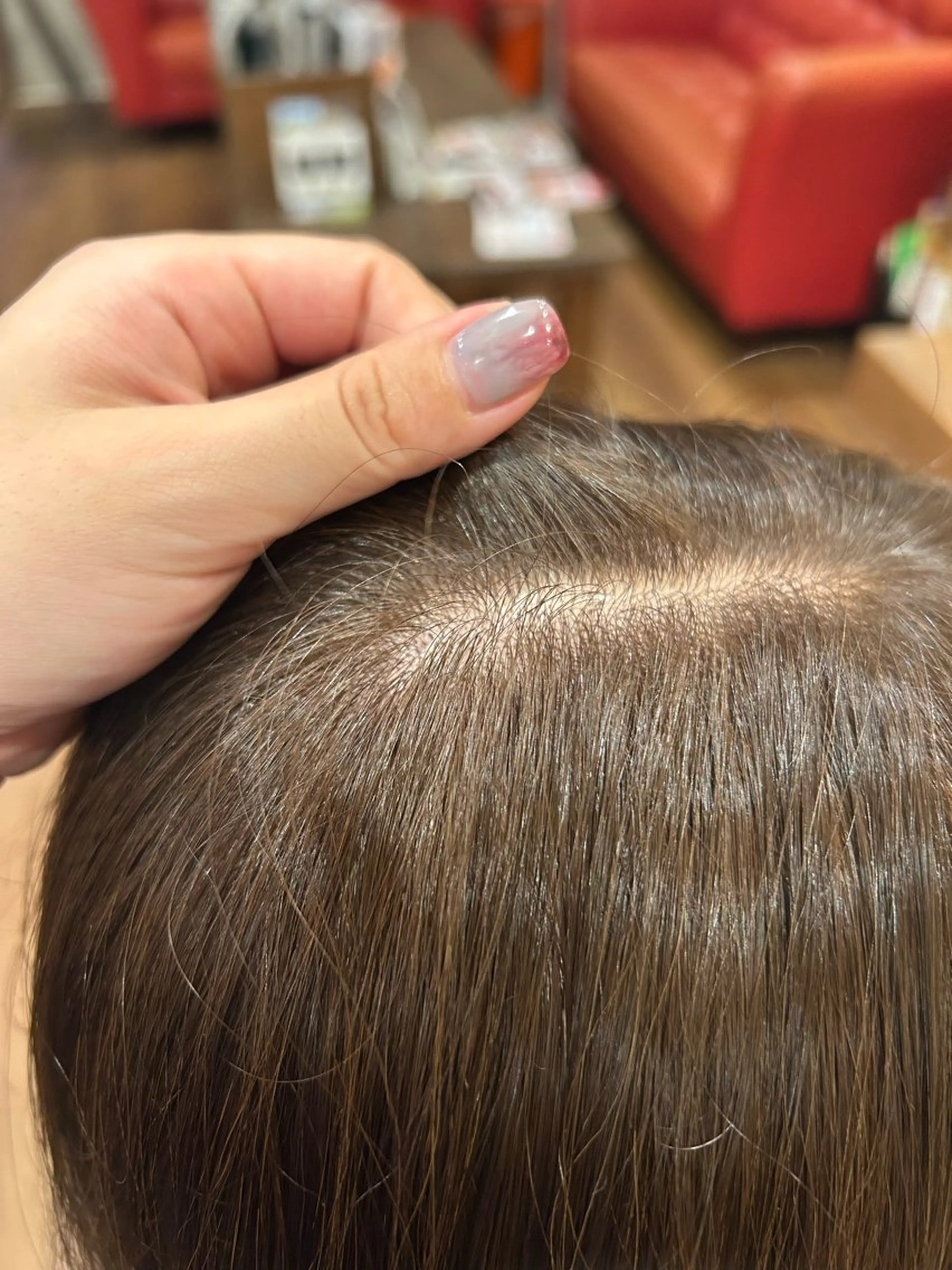 カラー 透明感カラー オリーブカラー ヘアカラー Oggi所属・悠莉/ショート/ ボブ/レイヤーのヘアスタイル