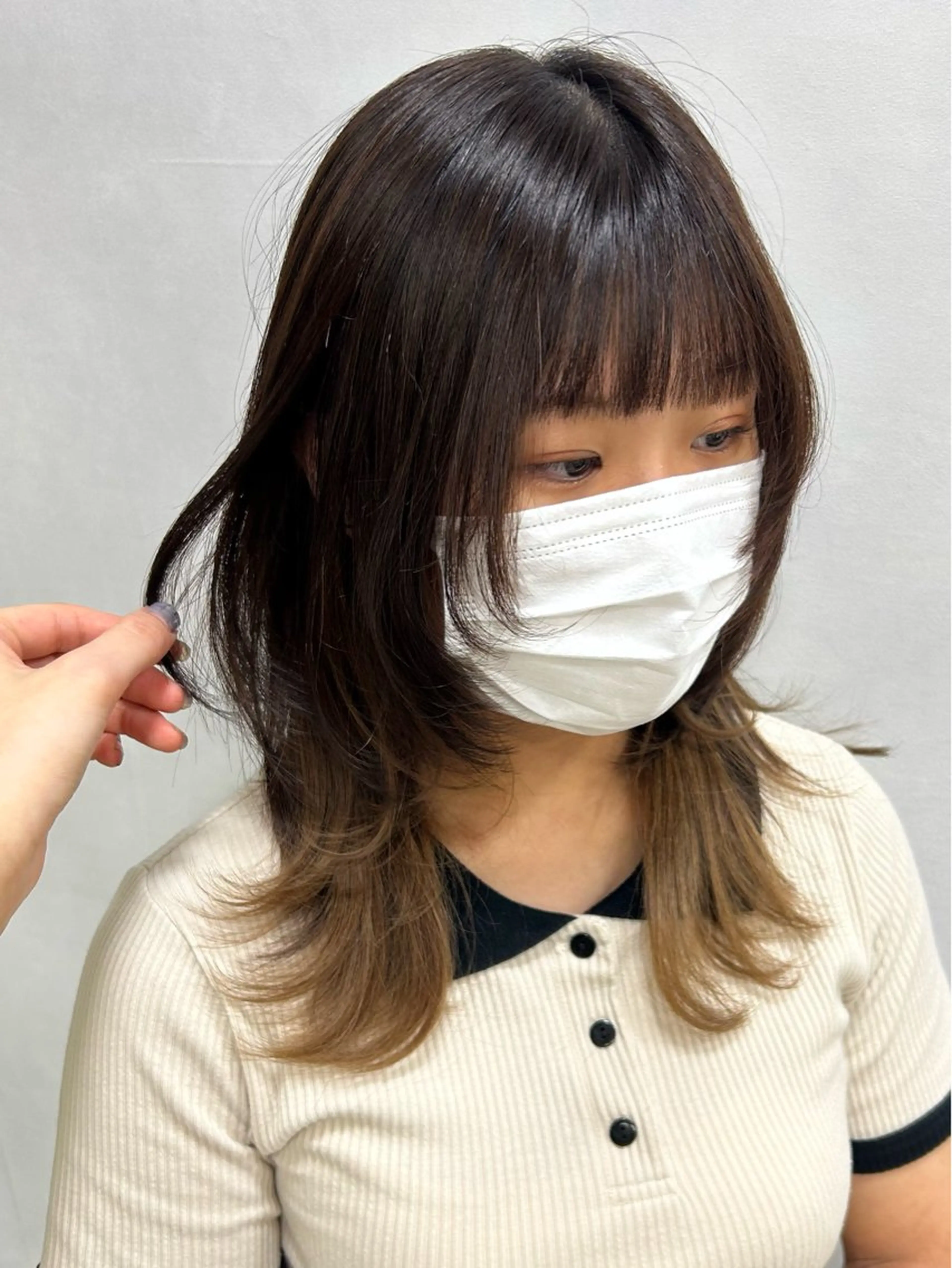 セミロング ヘアカラー トリートメント 水色/ペールカラー/ レイヤー💫mayuのヘアスタイル