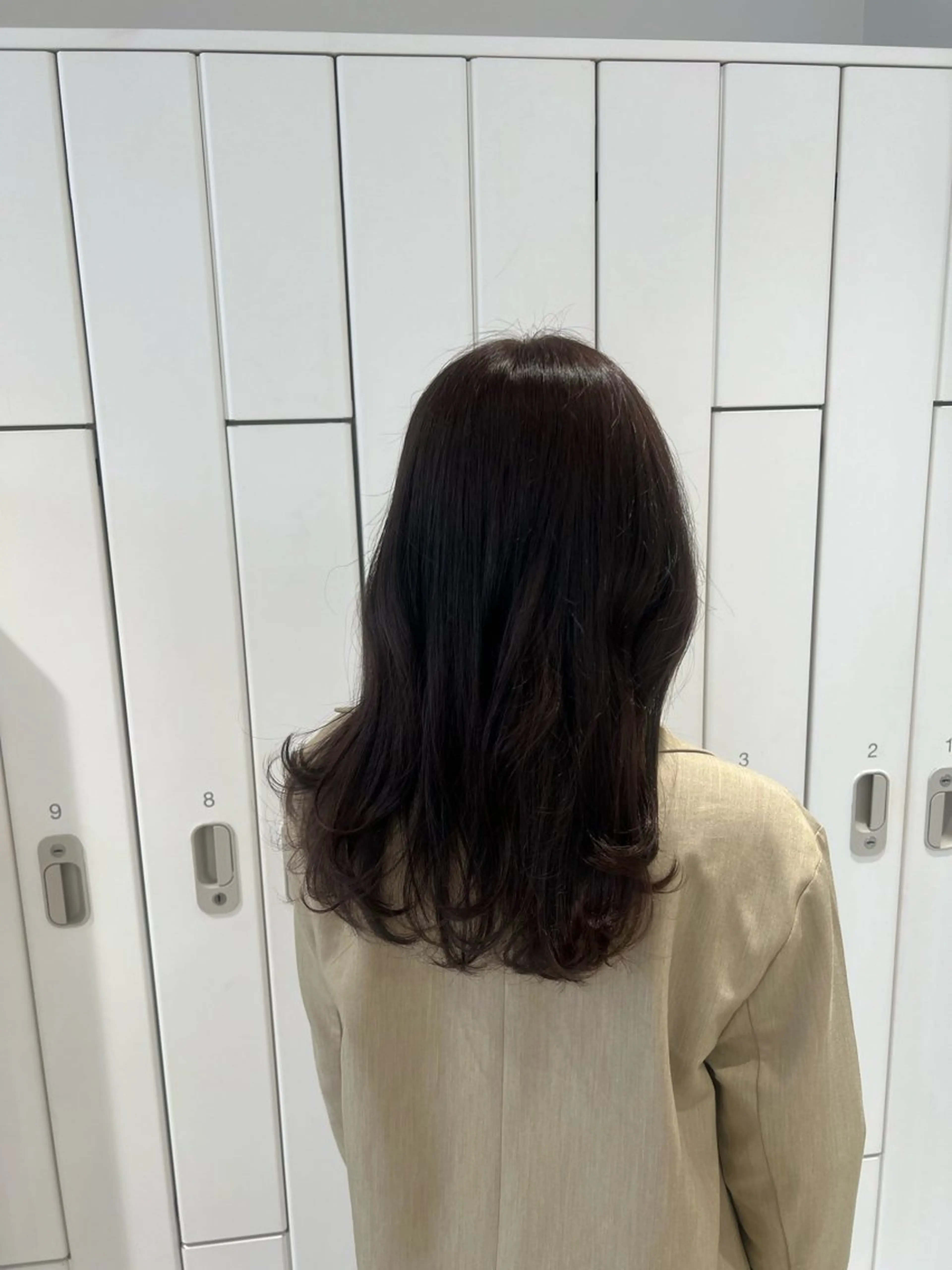 ミディアム カラー ヘアカラー トリートメント 西田 杏璃のヘアスタイル