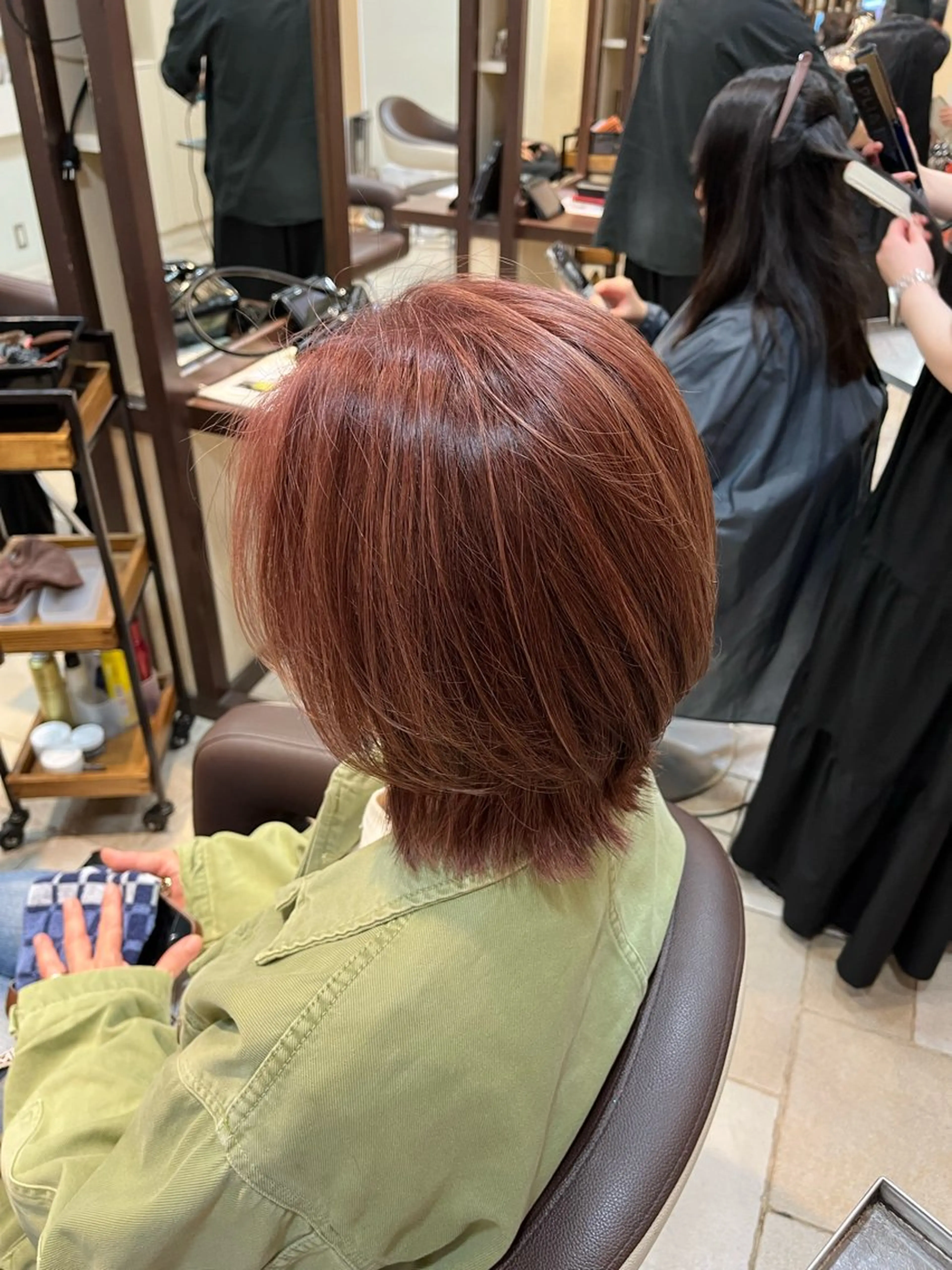 ミディアム カラー ハイライトカラー ピンクカラー ハイライト レイヤーカット カット ヘアカラー 大人透明感艶カラー 寺田稜のヘアスタイル