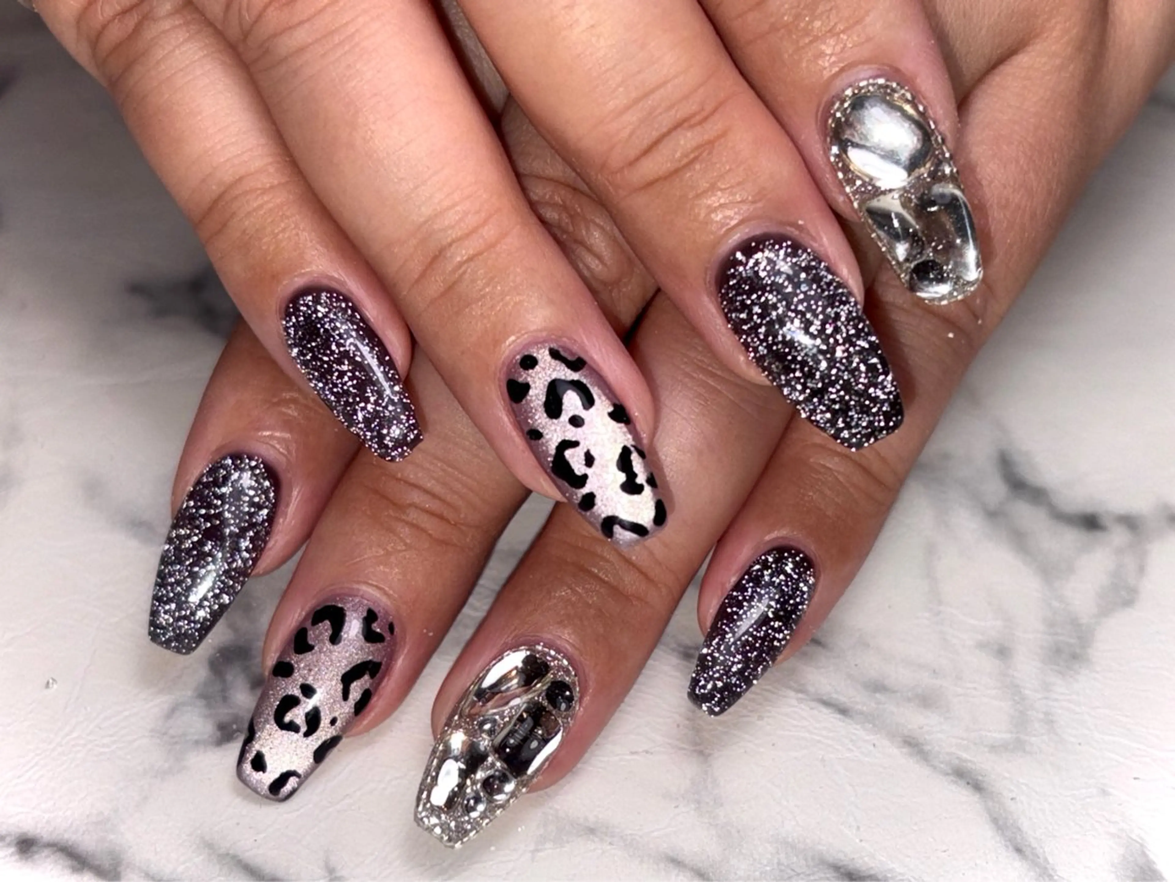 ネイル Sunny Bunnのネイルデザイン