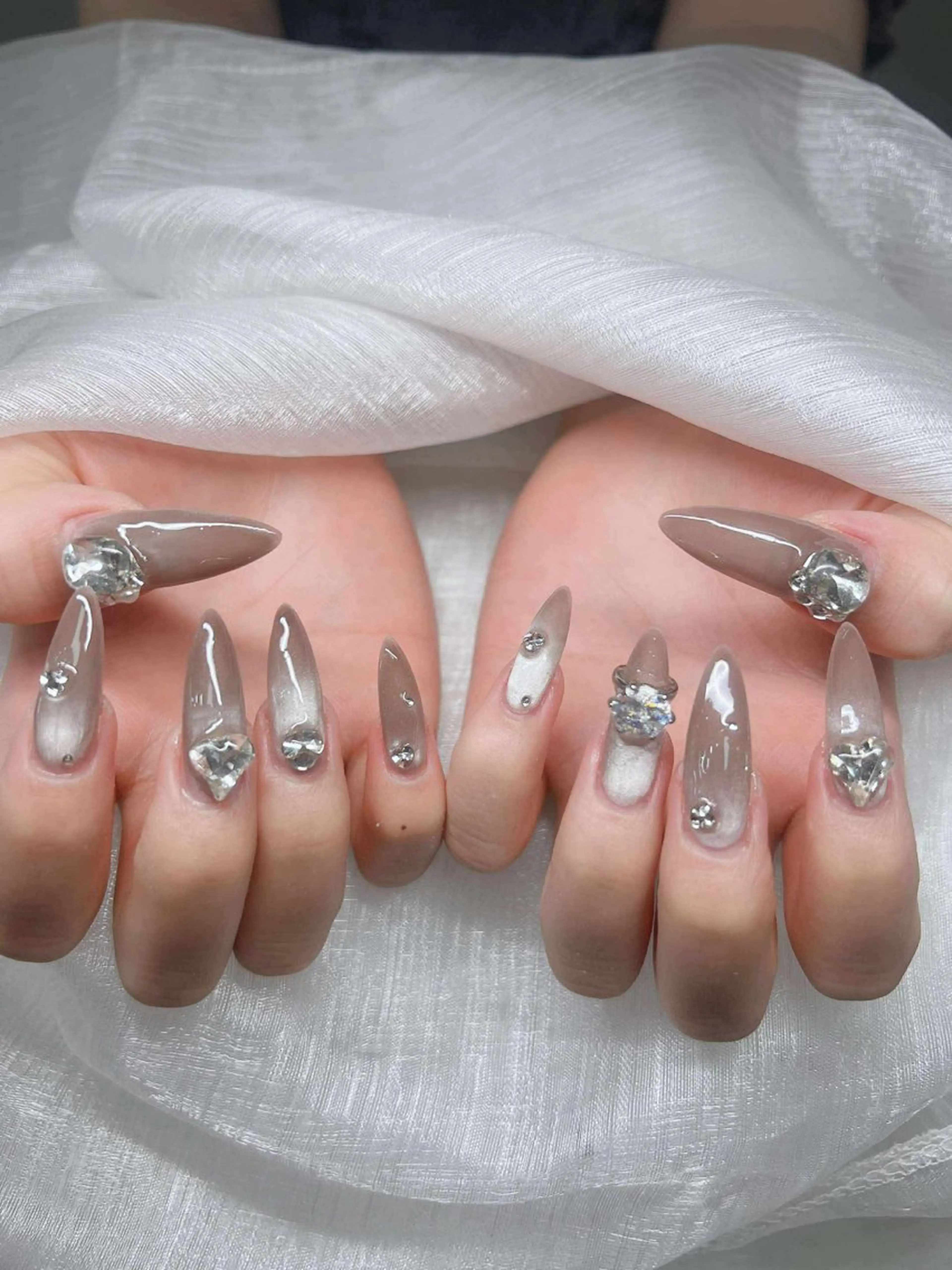 ネイル ハンドネイル Lee Nailsのネイルデザイン