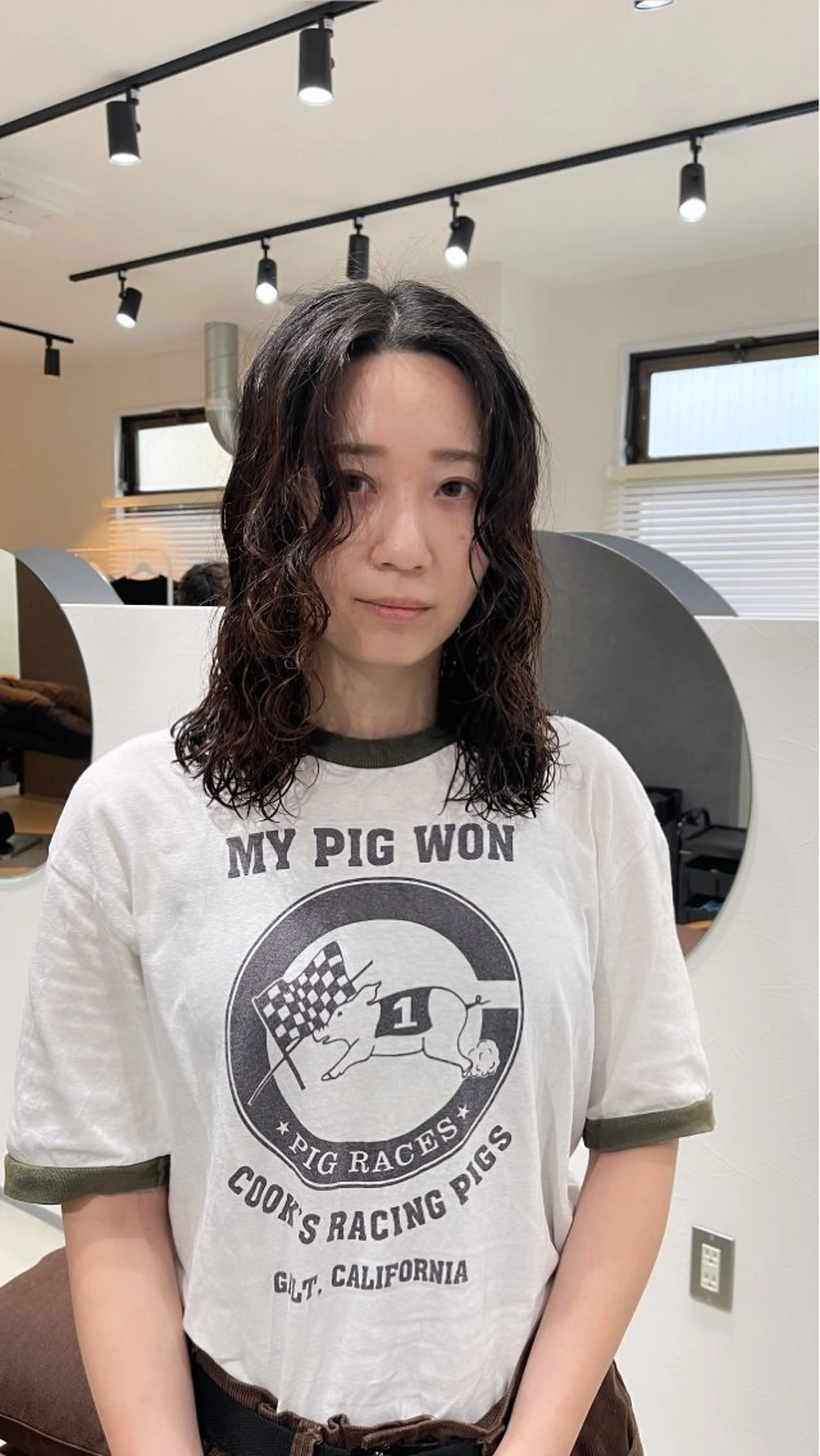 ミディアム パーマ ミディアムレイヤー ミディアムパーマ レイヤーカット パーマ レイヤー/ボブ /河内温太のヘアスタイル