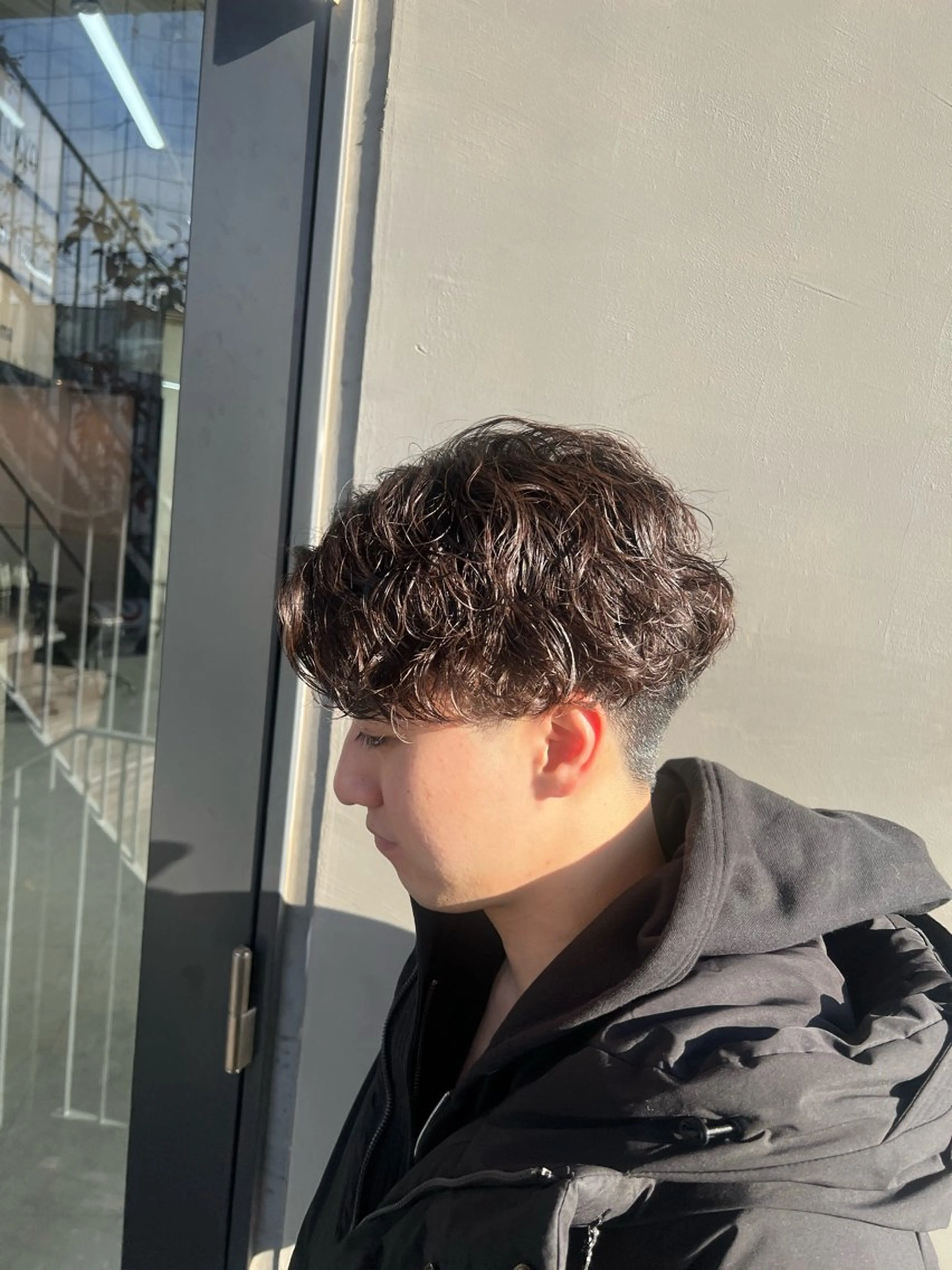 パーマ メンズ カット パーマ トリートメント ダブルカラー寒色系 ボリューム改善ハヤトのヘアスタイル