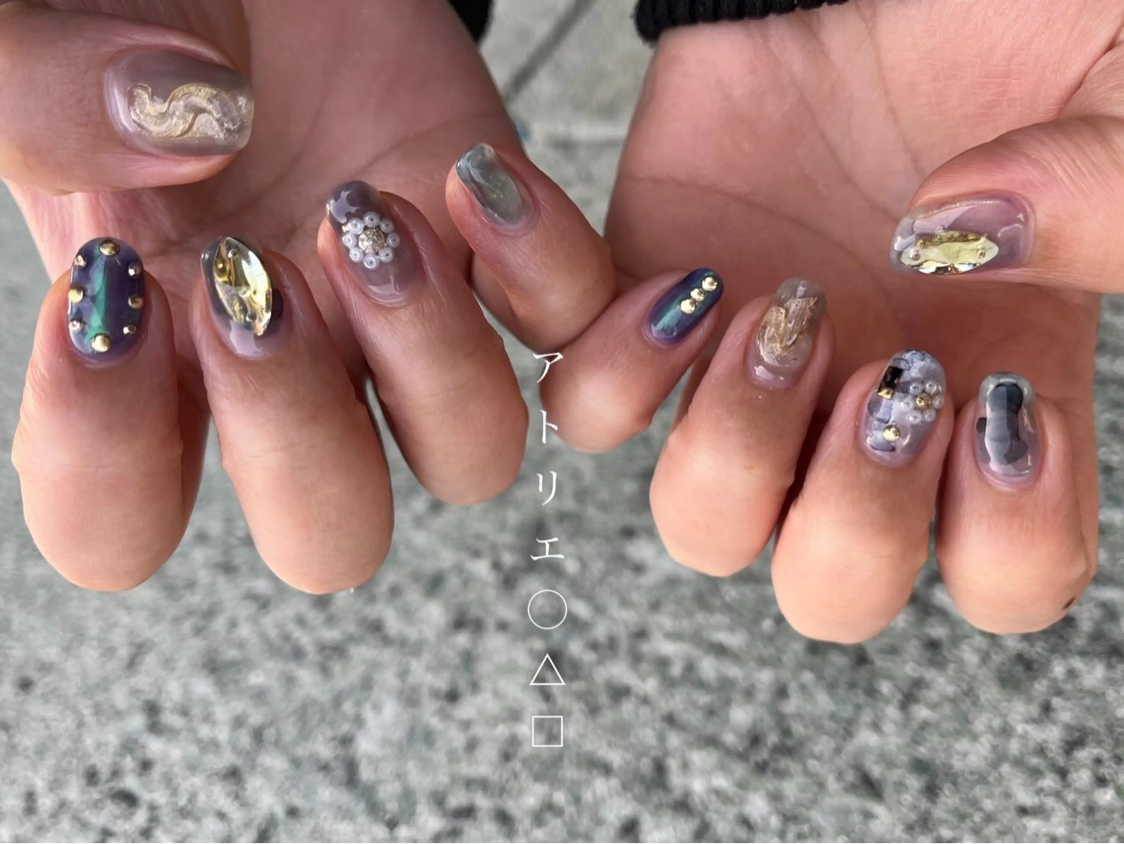 ネイル ハンドネイル アトリエ ○△□のネイルデザイン