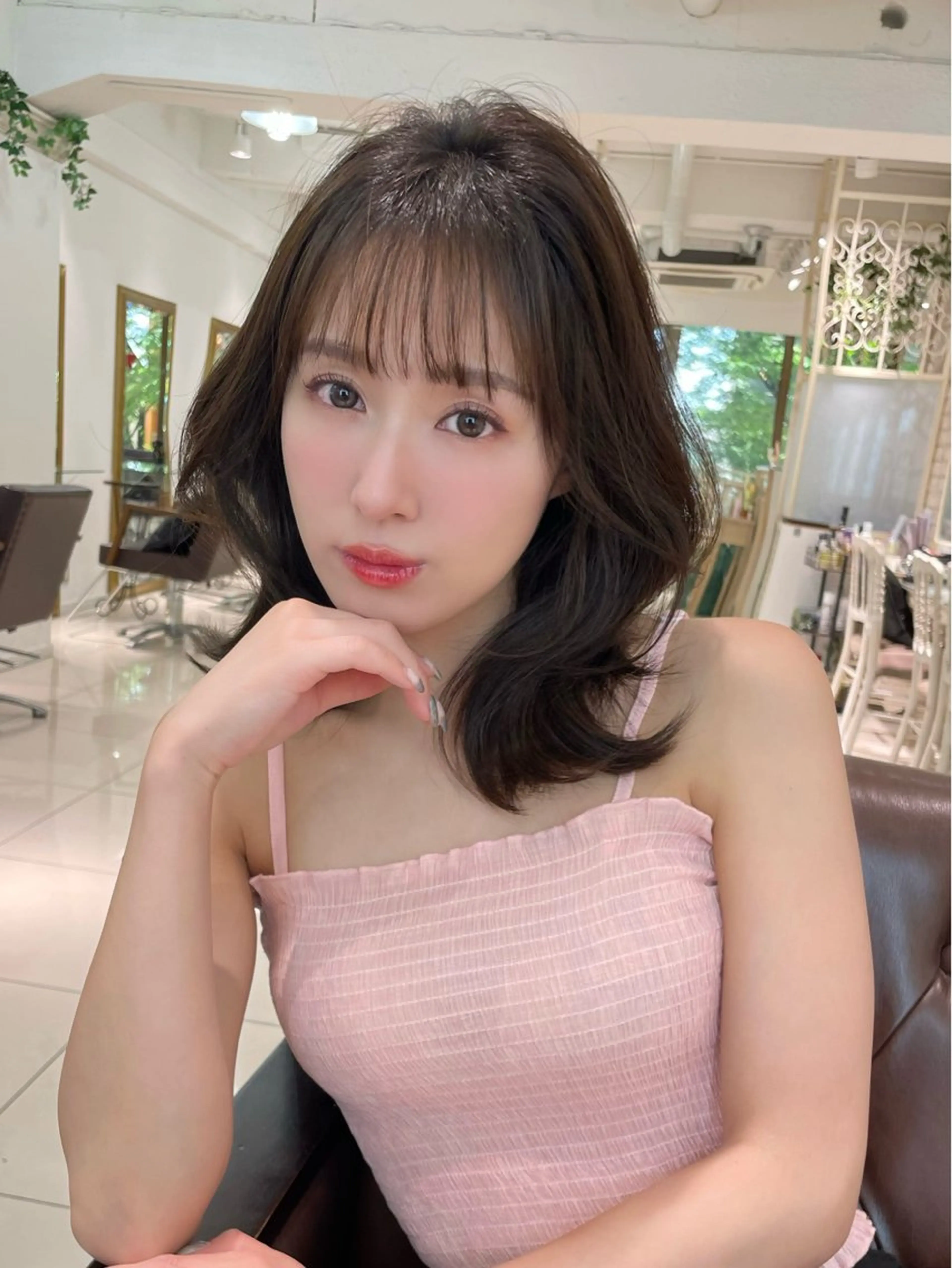 ミディアム ヘアセット 韓国カシスピンク🩰 mai🐰ྀི🤍のヘアスタイル