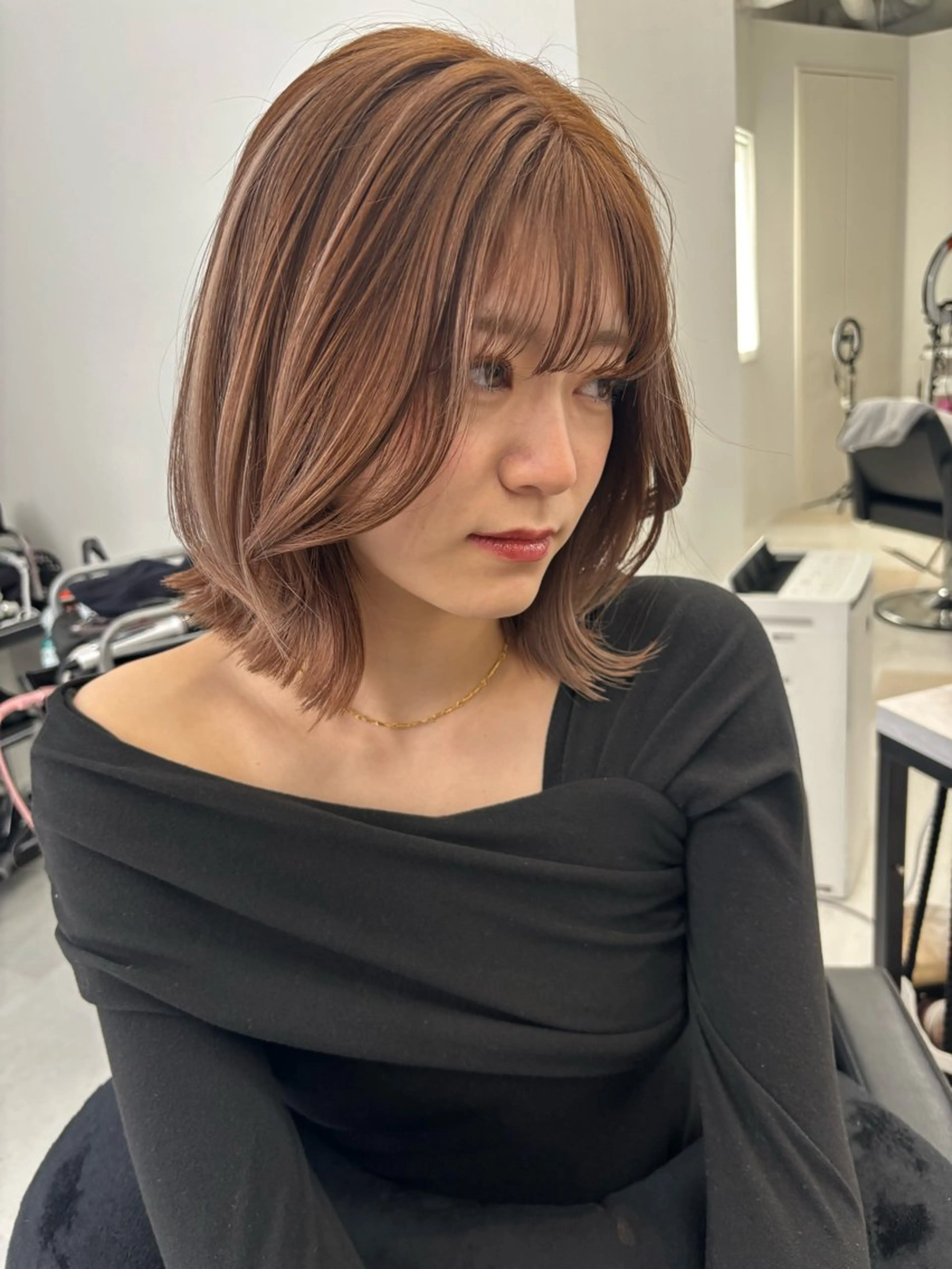 ミディアム ビーシャンス あおいのヘアスタイル
