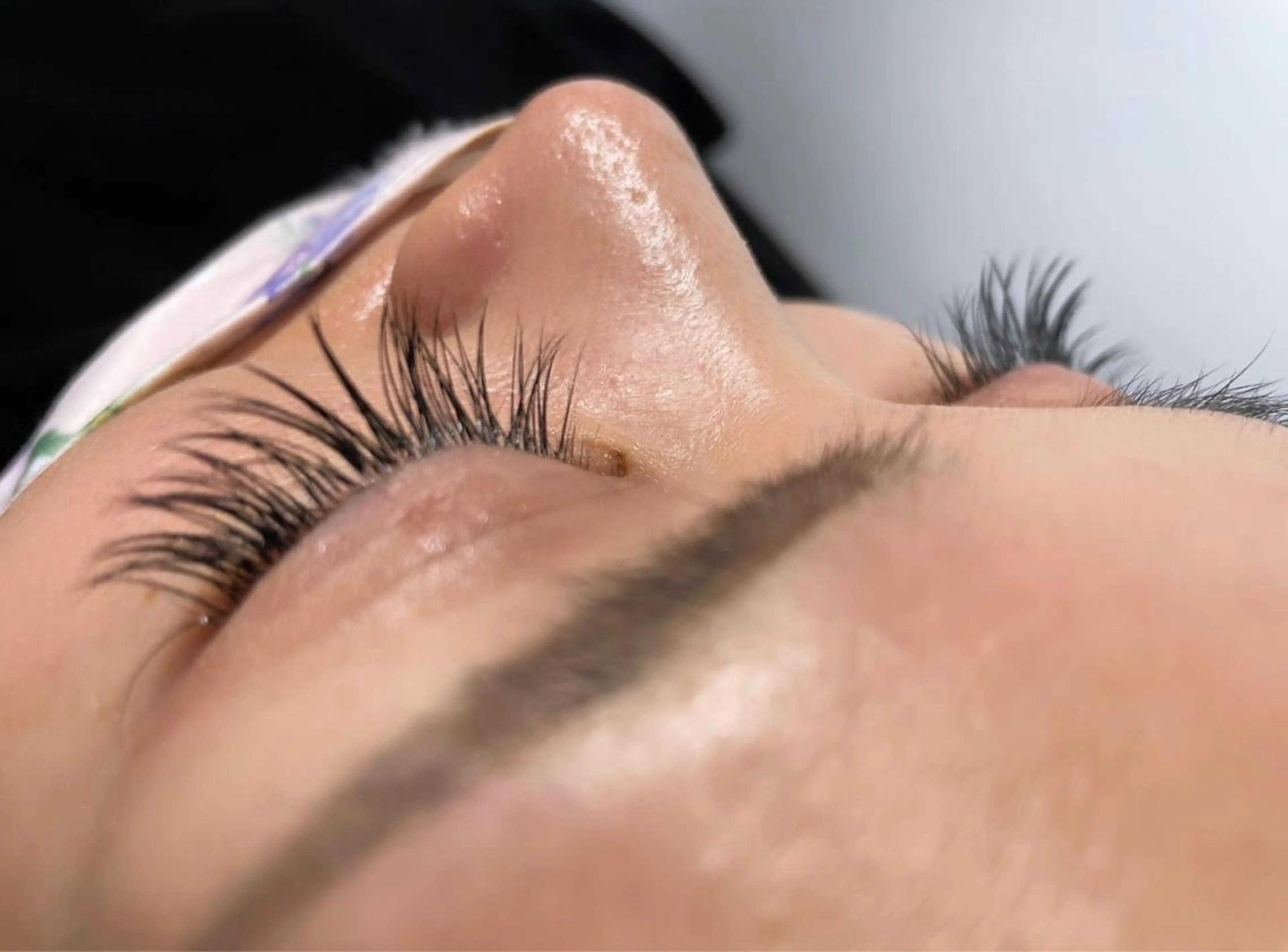 SESUNNY セサニー　SEIRAのマツエク・マツパデザイン